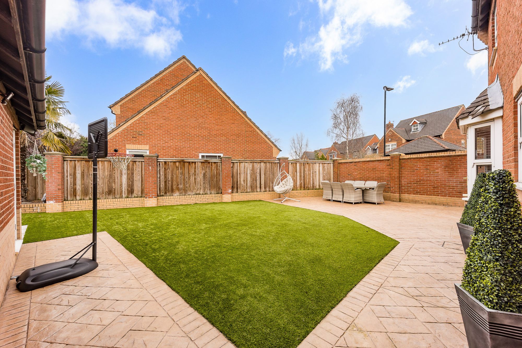 Masefield Drive, Winwick, WA2