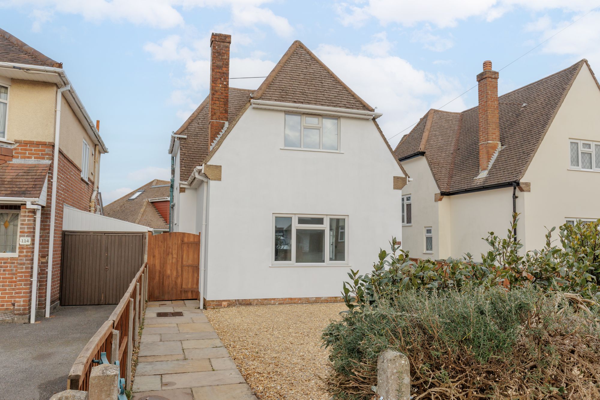 Leybourne Avenue, Bournemouth, BH10