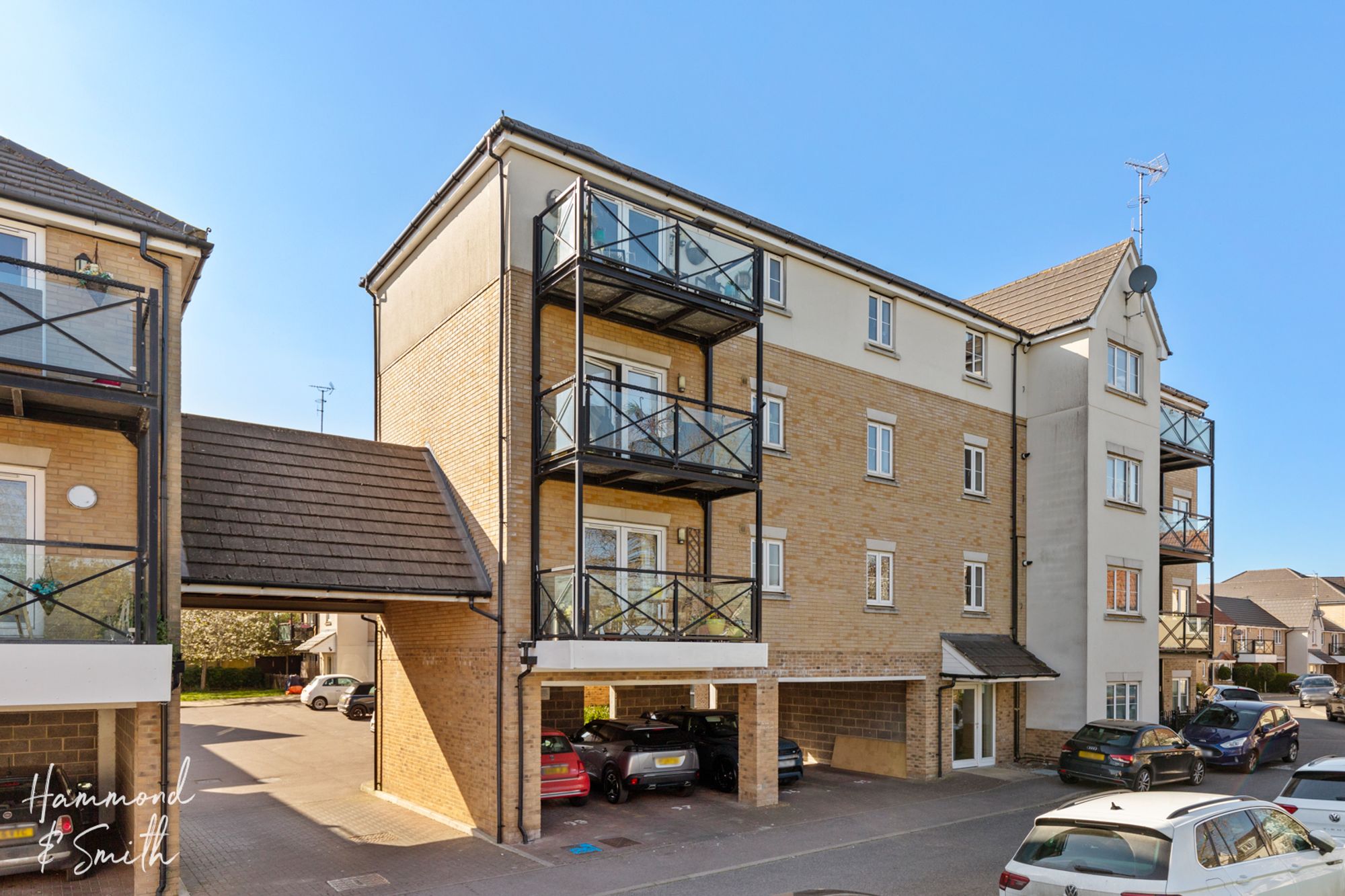 Blenheim Square, North Weald, CM16