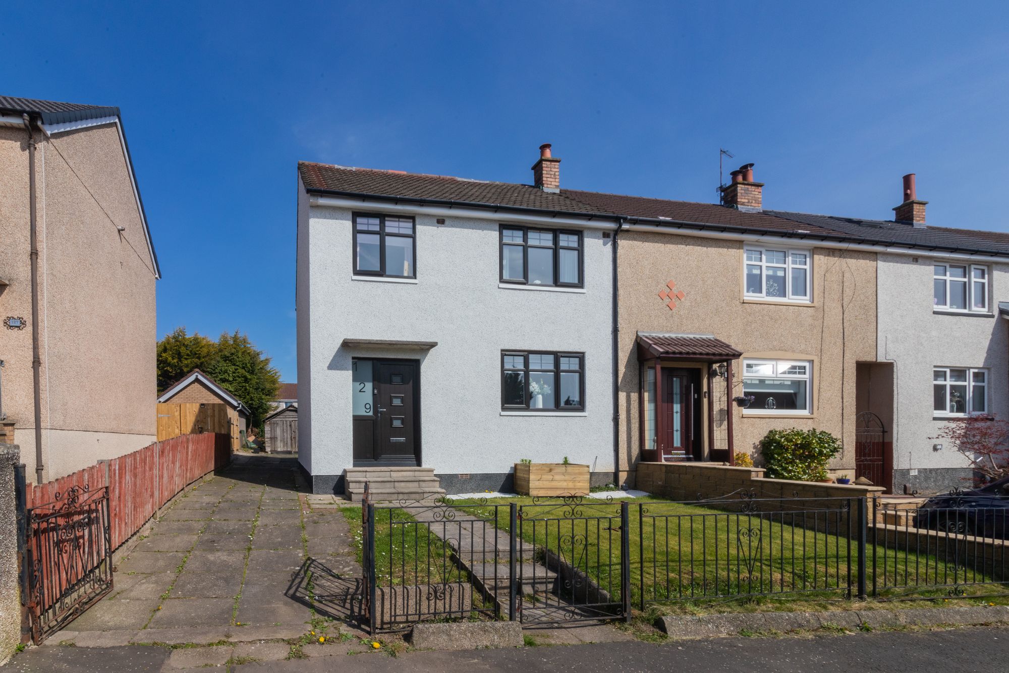 129 Dunottar Avenue, Coatbridge