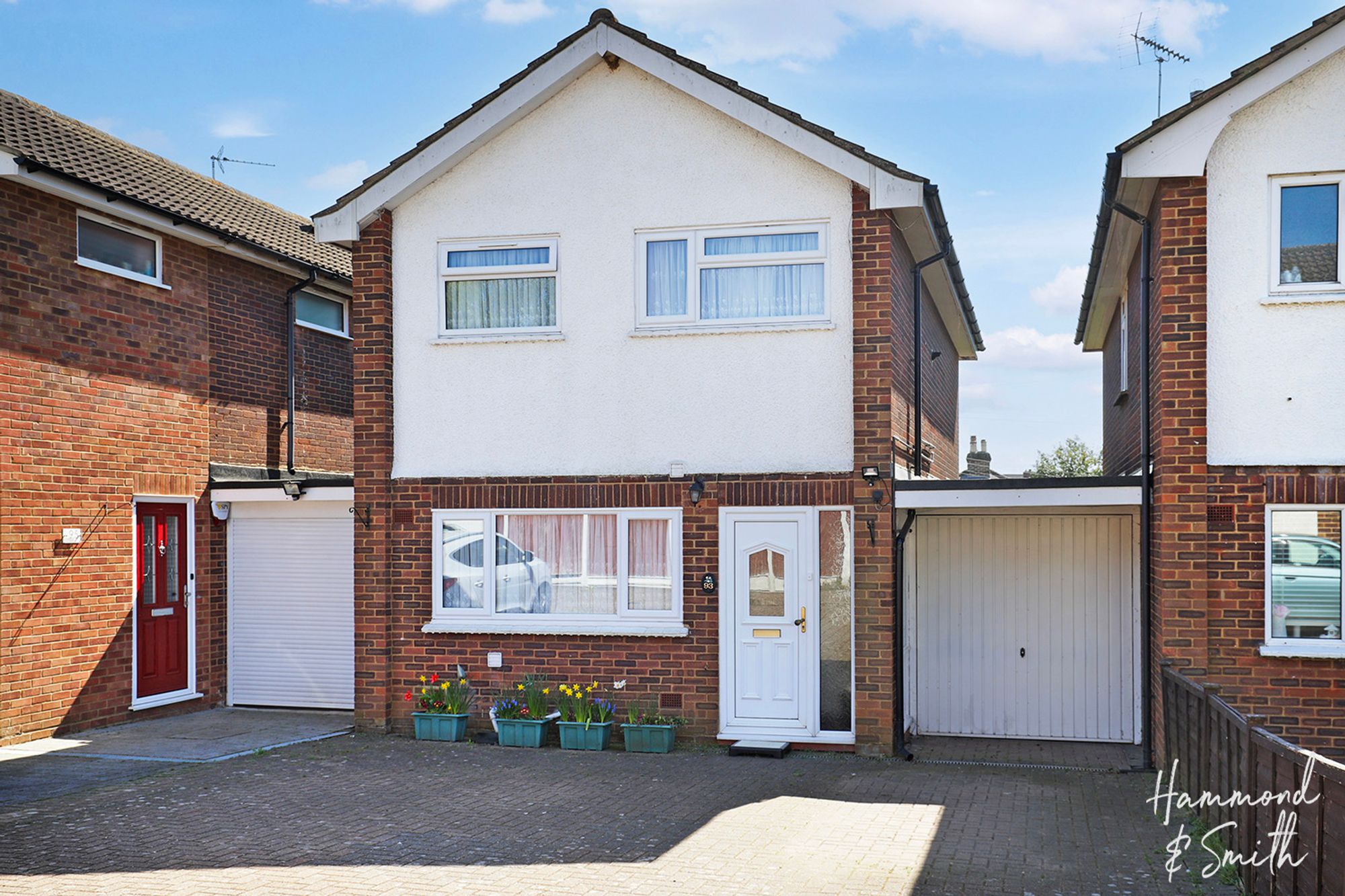 High Road, North Weald, CM16