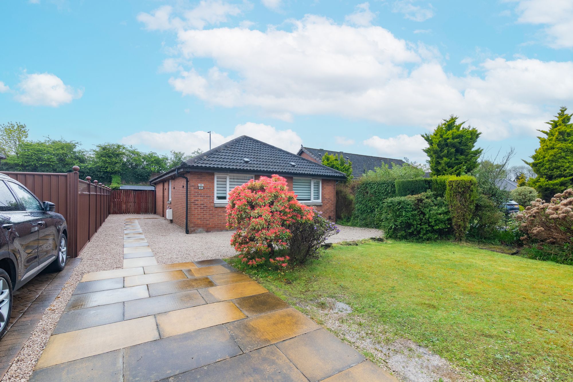 3 Cairn Avenue, Renfrew