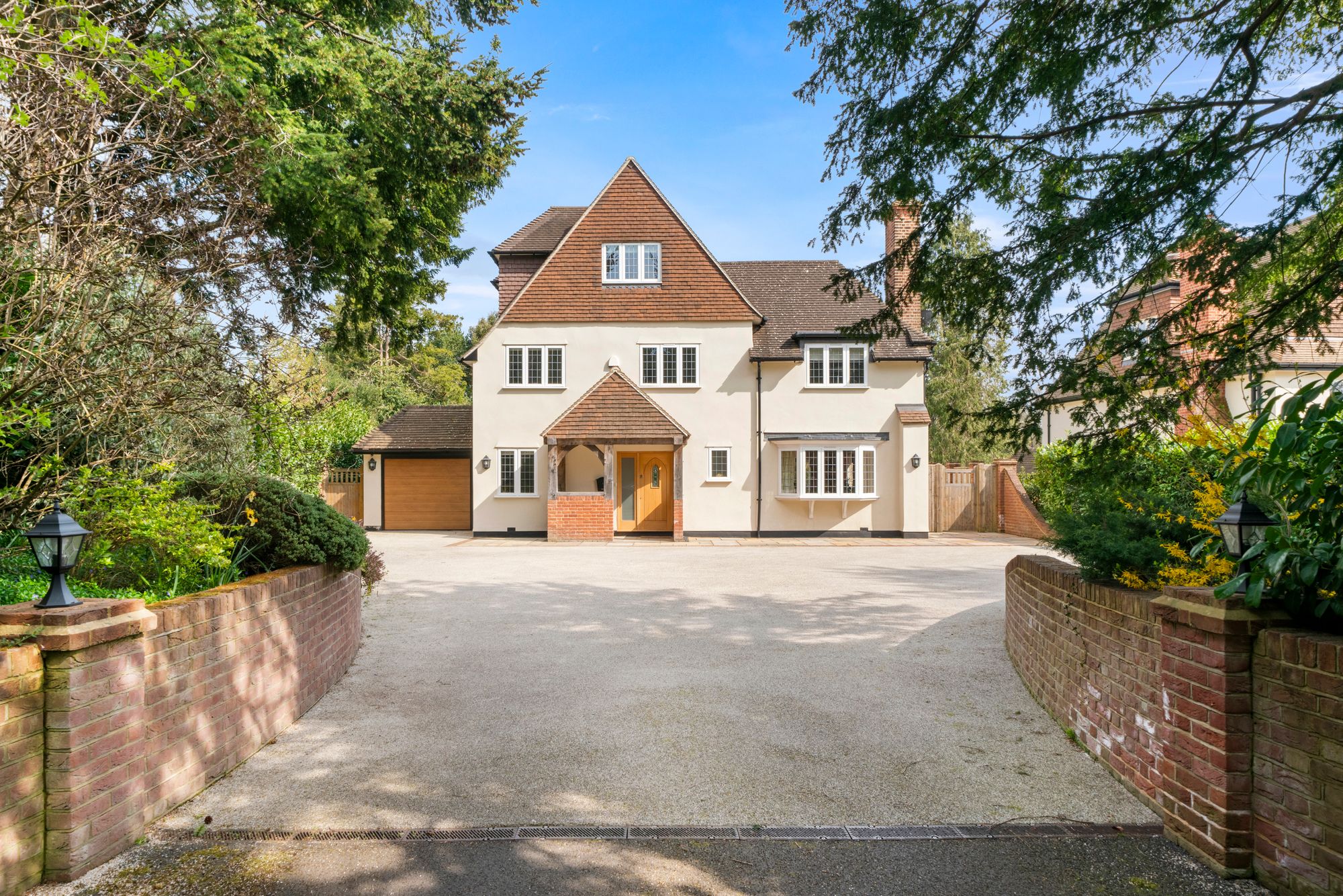 Cobham Estate &amp; Letting Agents - Davies Property Partners
