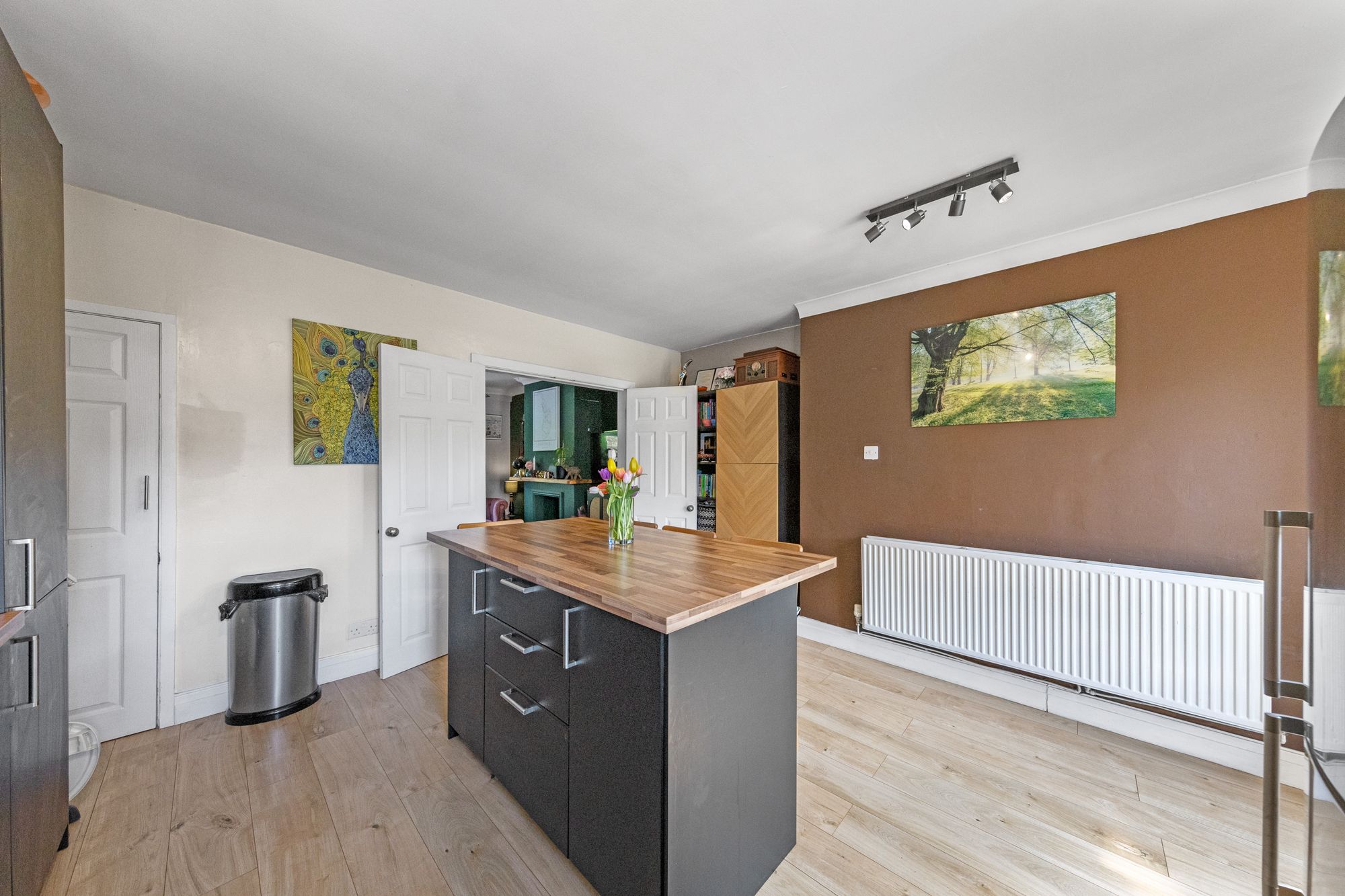 Longbarn Lane, Woolston, WA1