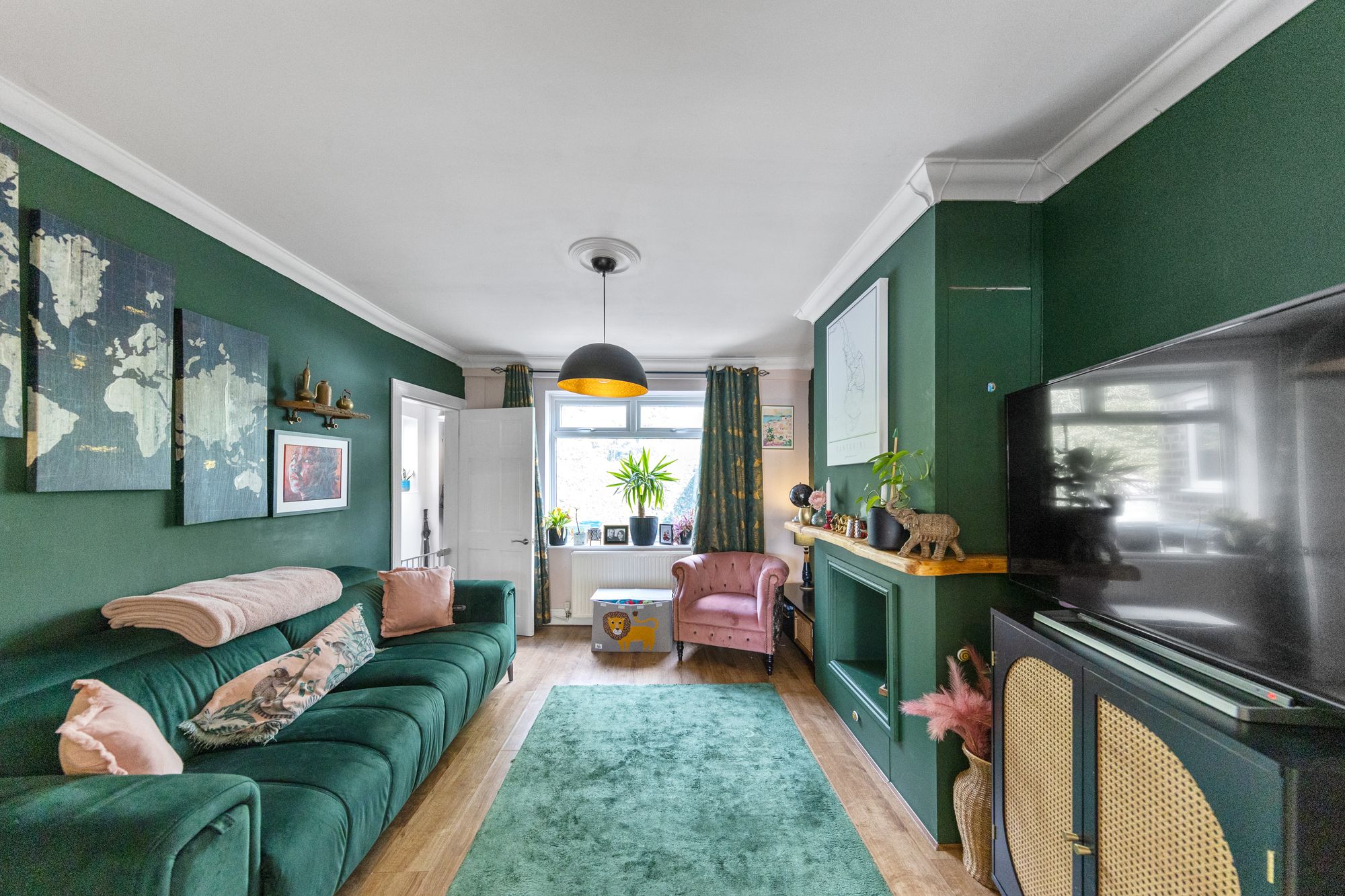 Longbarn Lane, Woolston, WA1