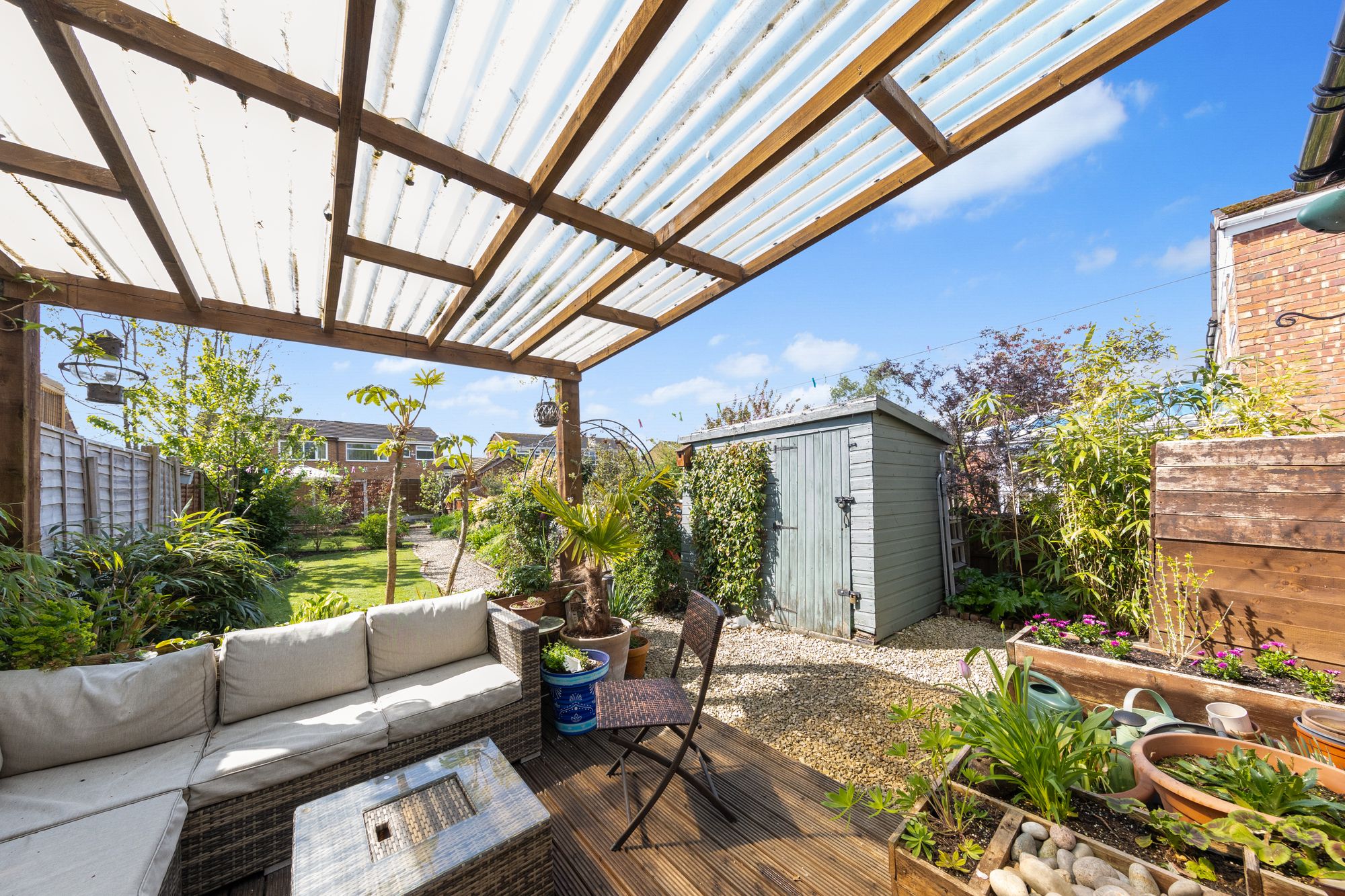 Longbarn Lane, Woolston, WA1