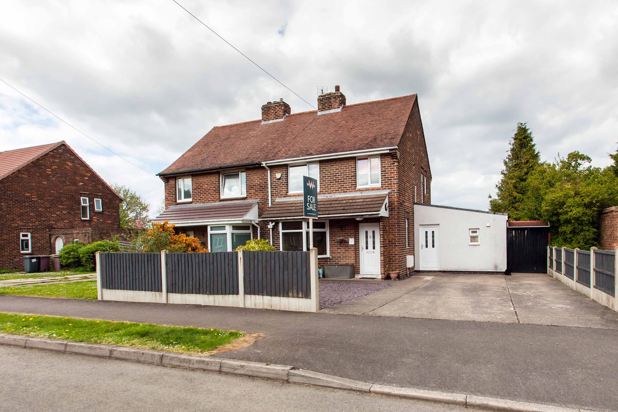 Pleasant Avenue, Bolsover, S44