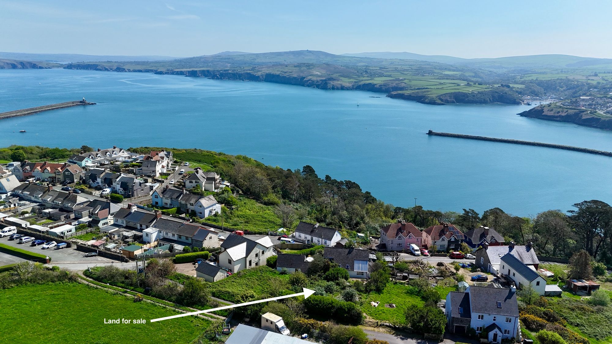 New Hill, Goodwick, SA64
