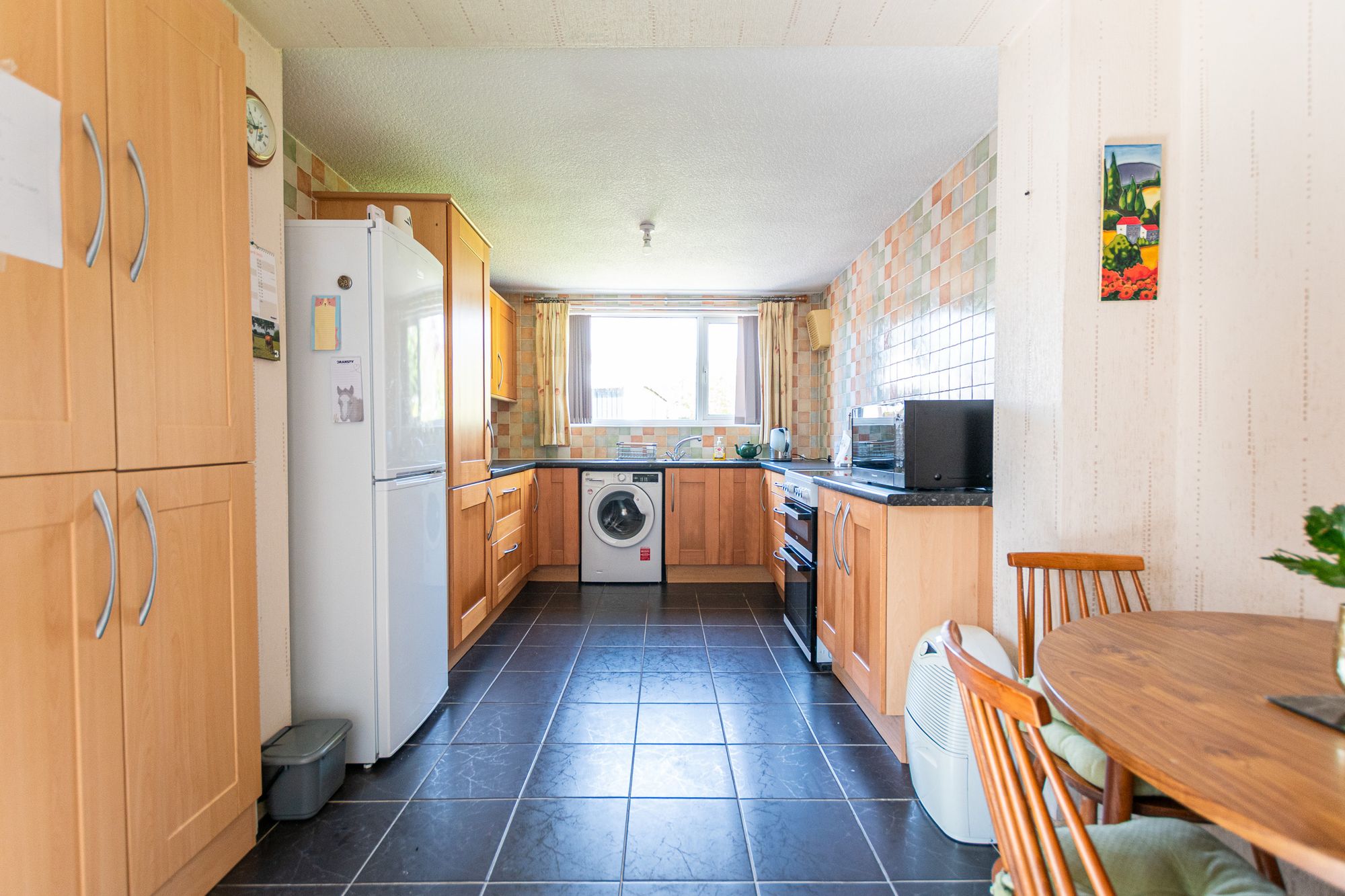 Landside, Leigh, WN7