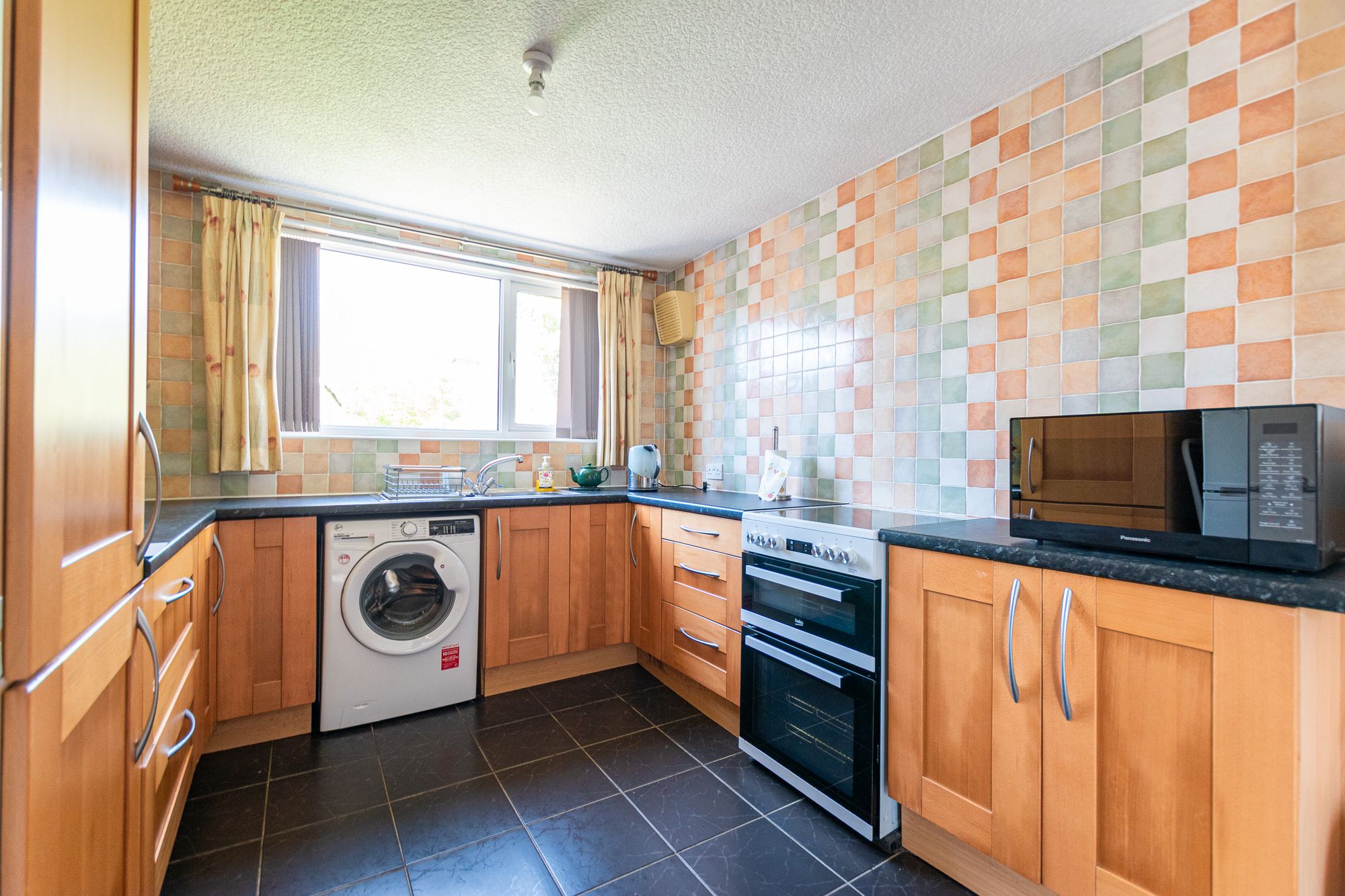 Landside, Leigh, WN7