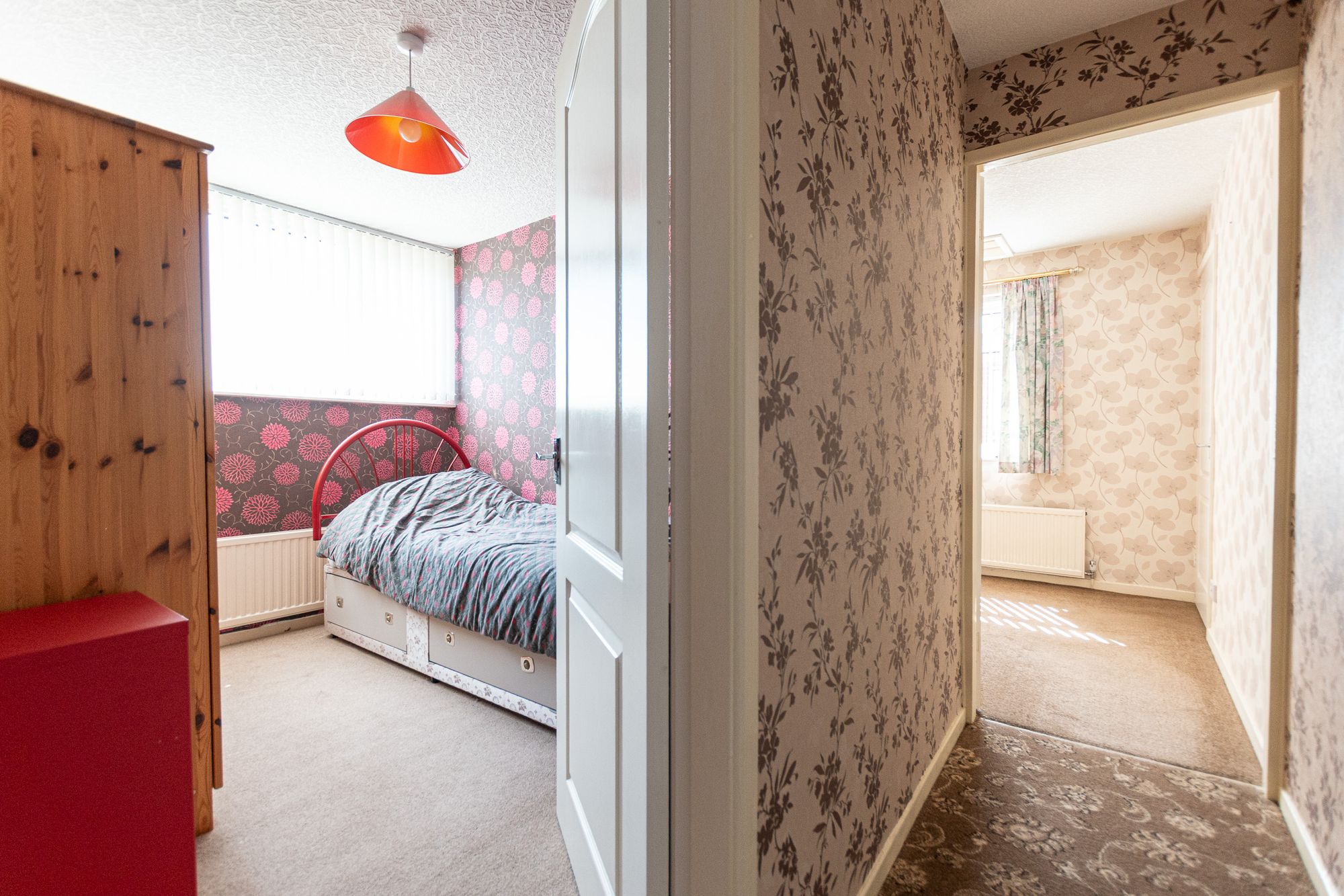 Landside, Leigh, WN7