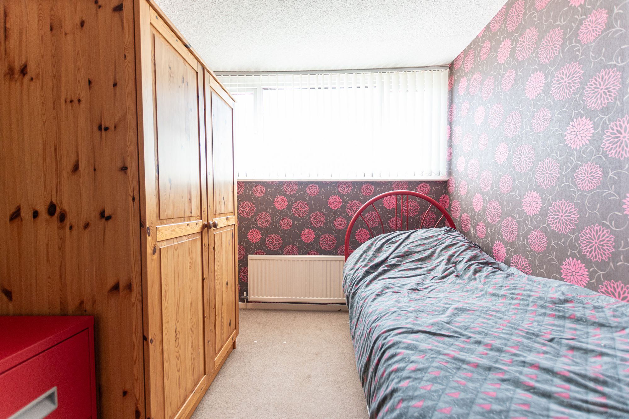 Landside, Leigh, WN7