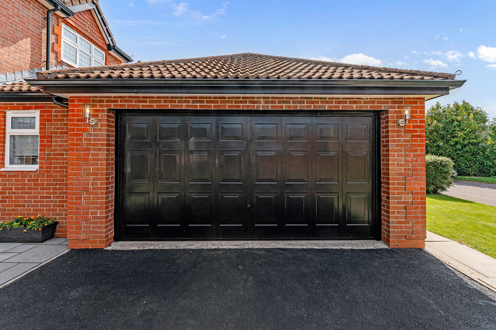 Moxon Way, Wigan