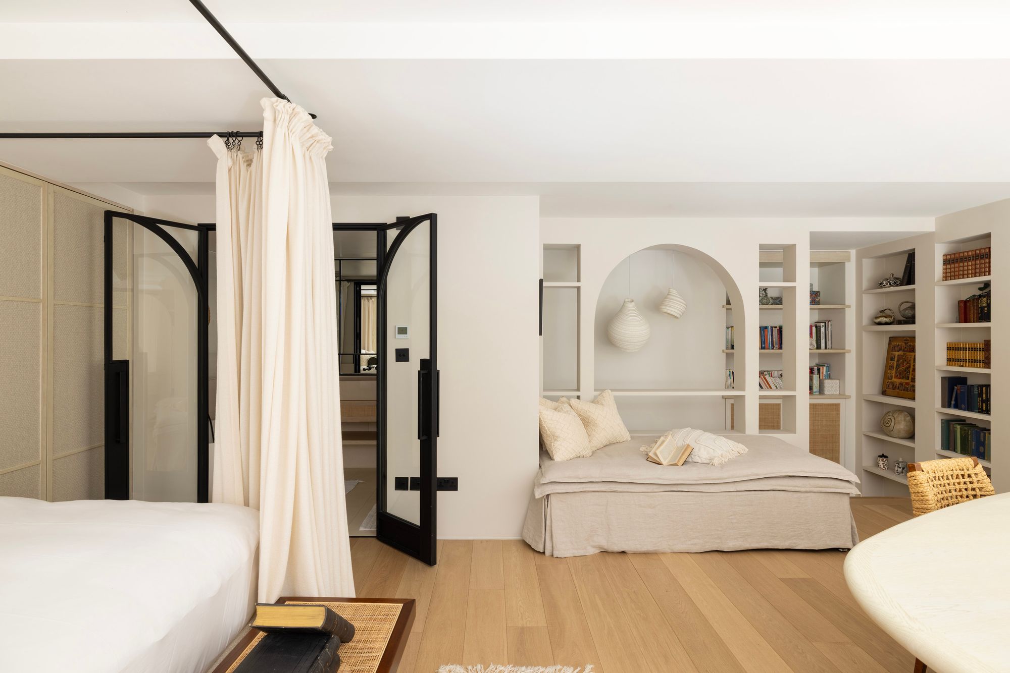 Story Of Home Bedroom Earls Court Square Earls Court SW5 18