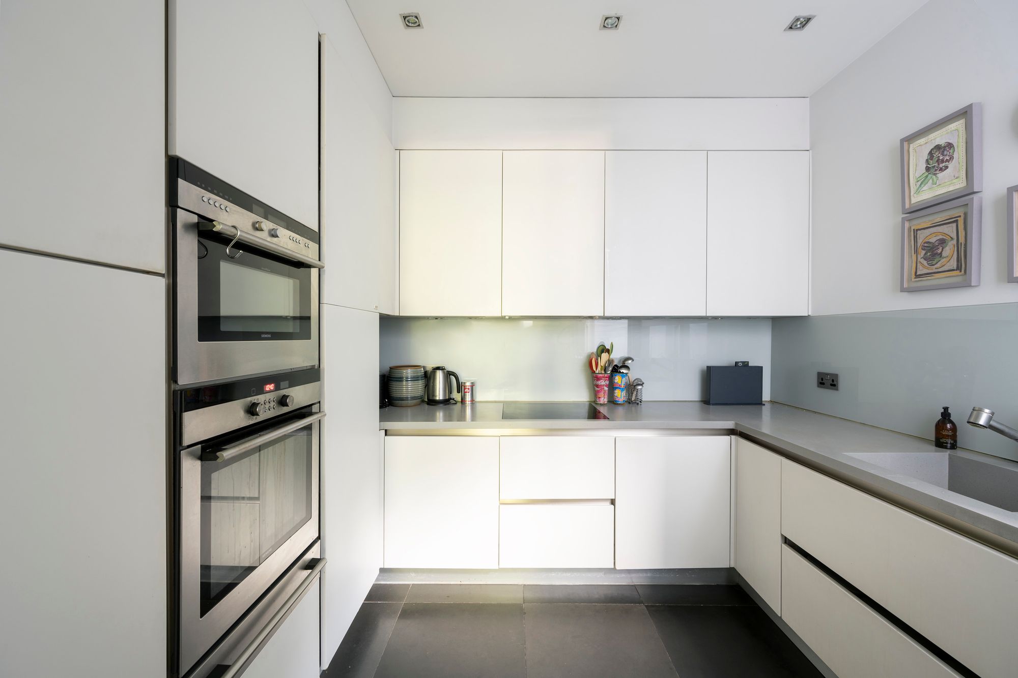 SOH Park Close Kitchen 2