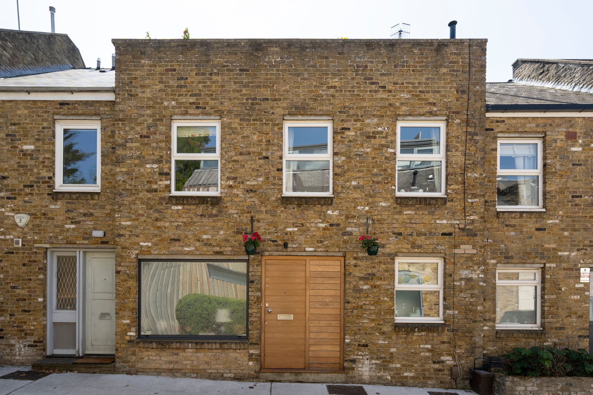 SOH 22 Camden Mews Exteriors 1