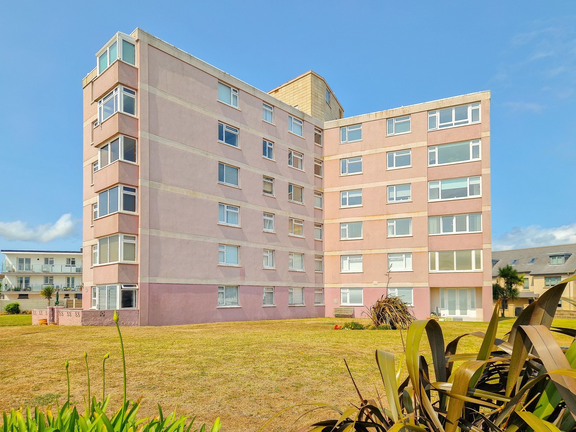 3 bed Apartment For Sale in St. Clement, Jersey
