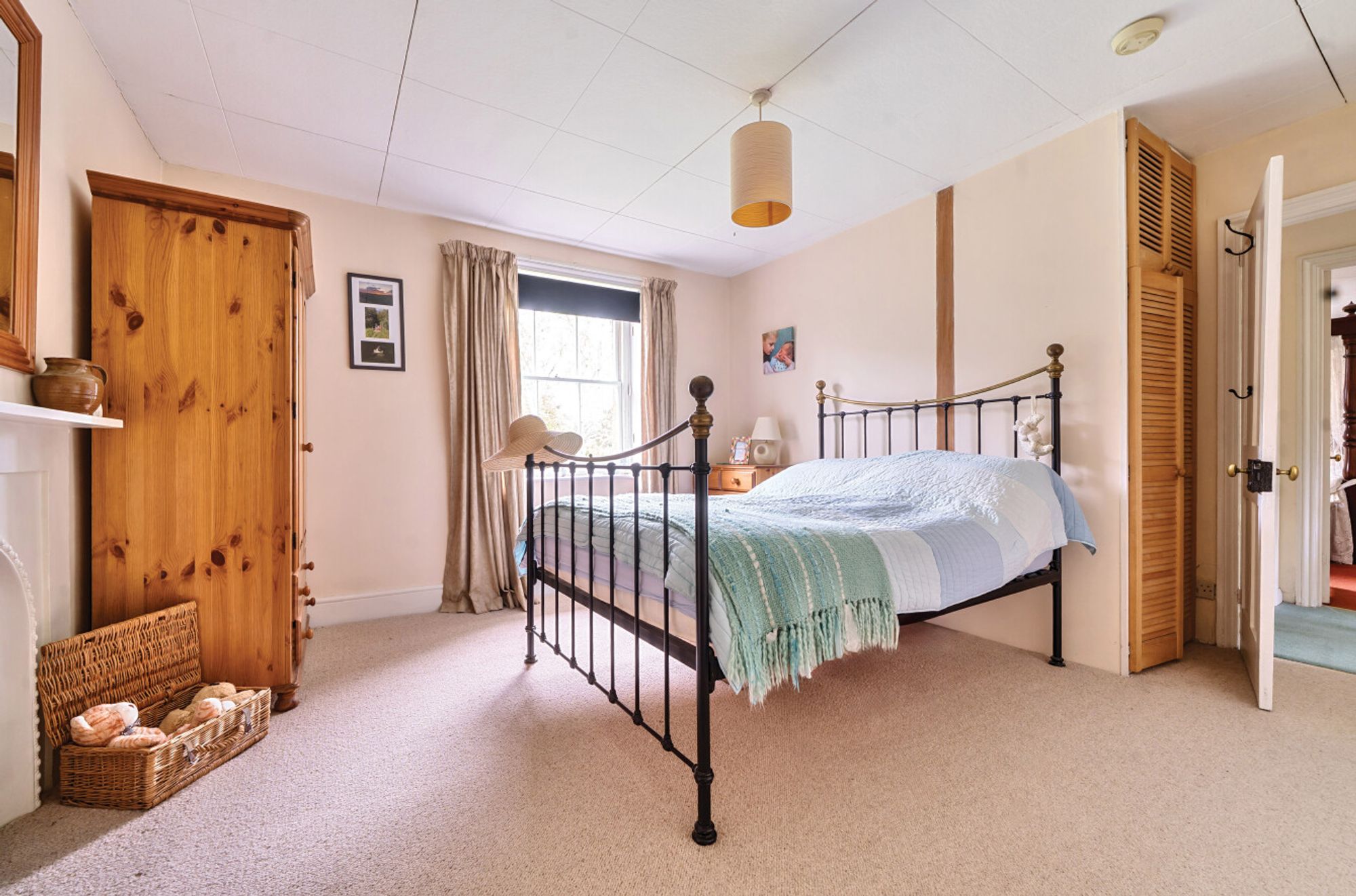 Rackham, Pulborough, RH20 images