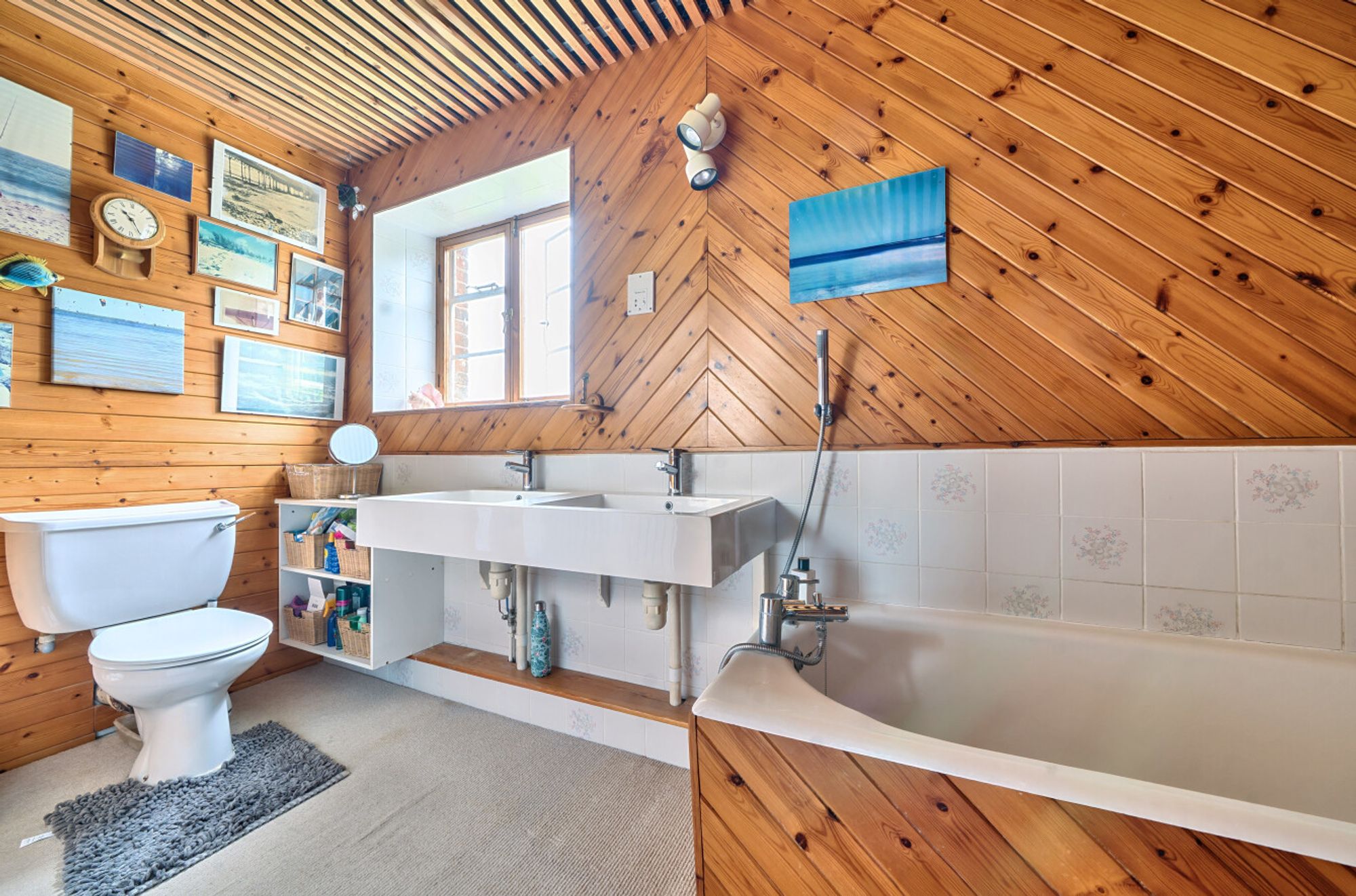 Rackham, Pulborough, RH20 images