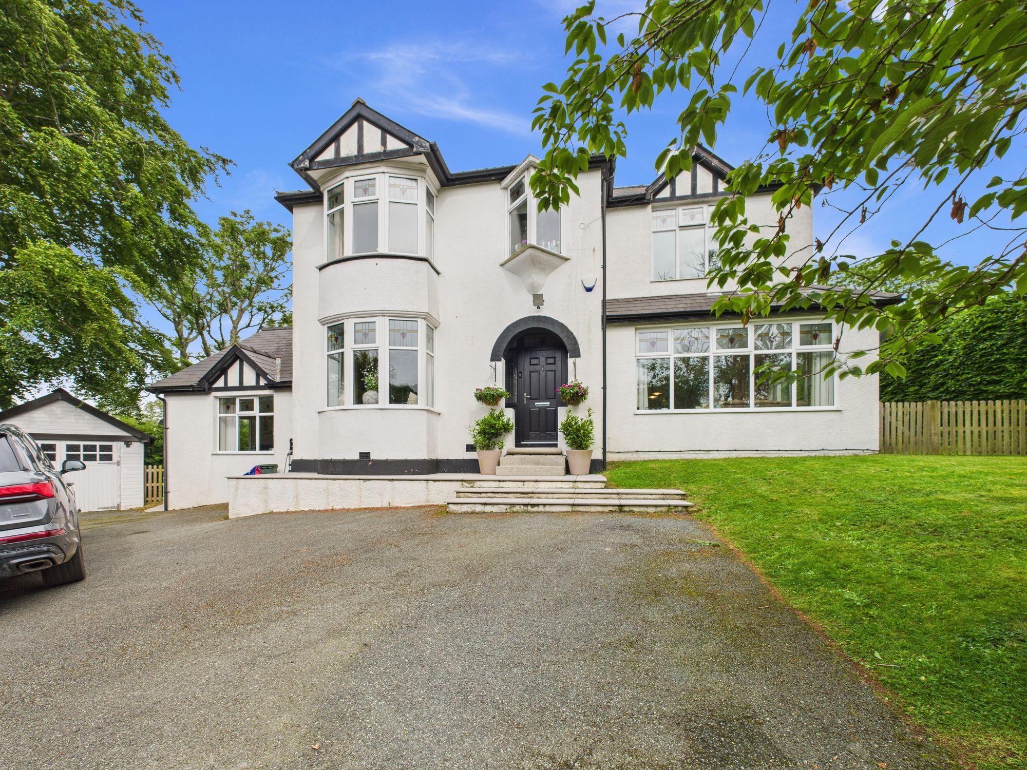 Uzmaston Road, Haverfordwest, SA61