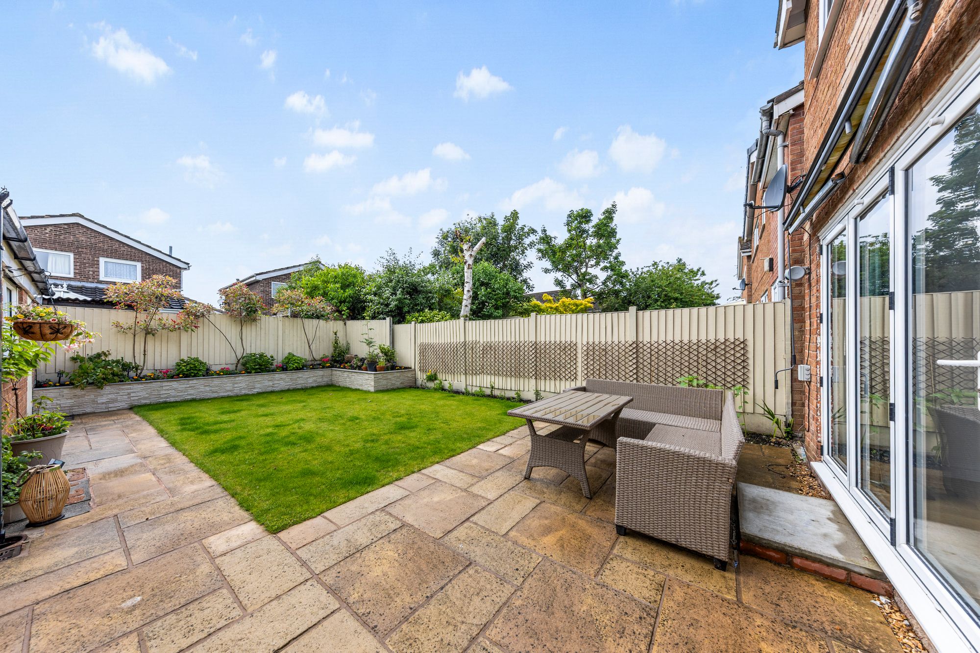 Thompson Avenue, Warrington