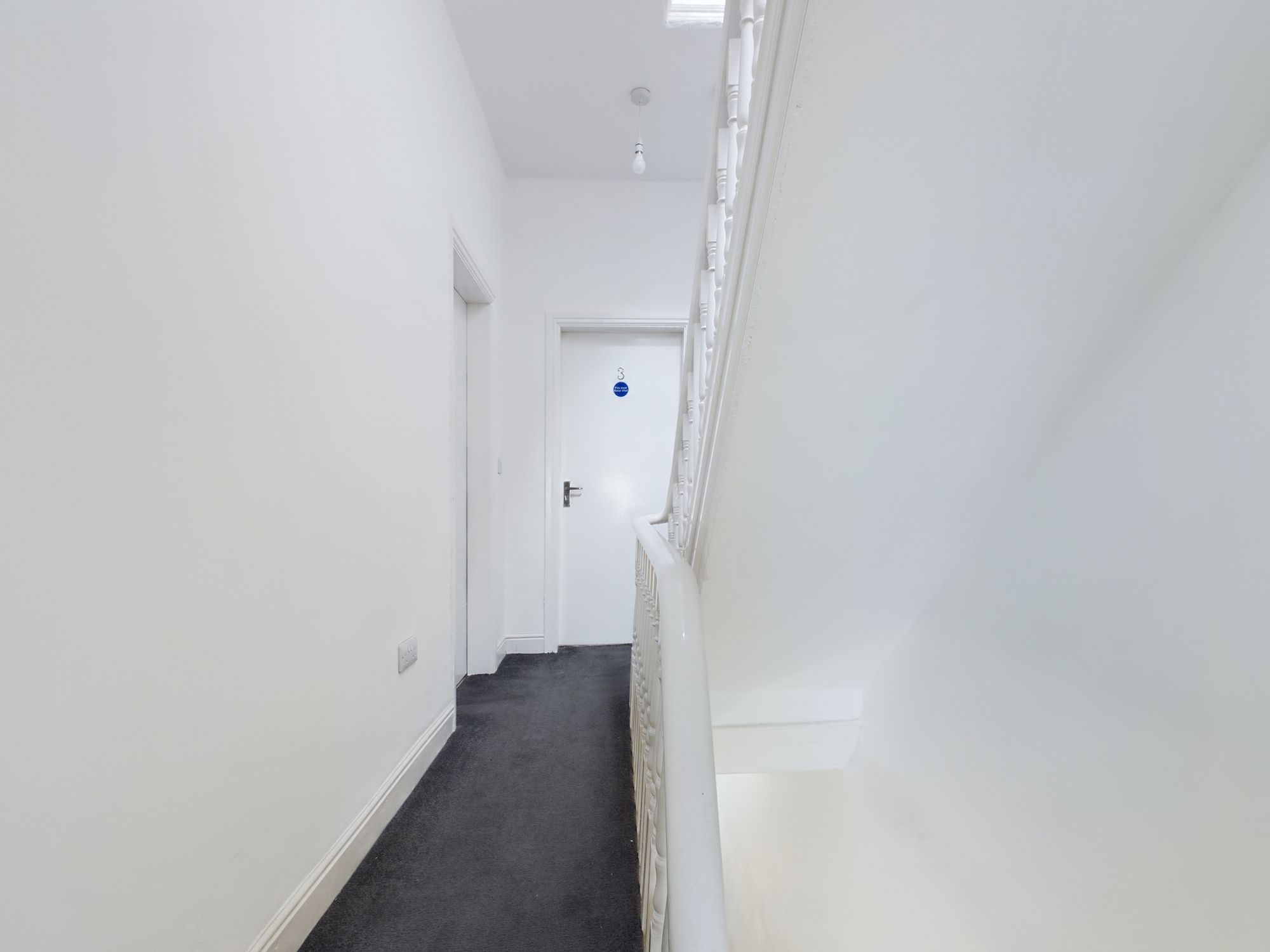 Room 2, 131, Victoria Road, Middlesbrough