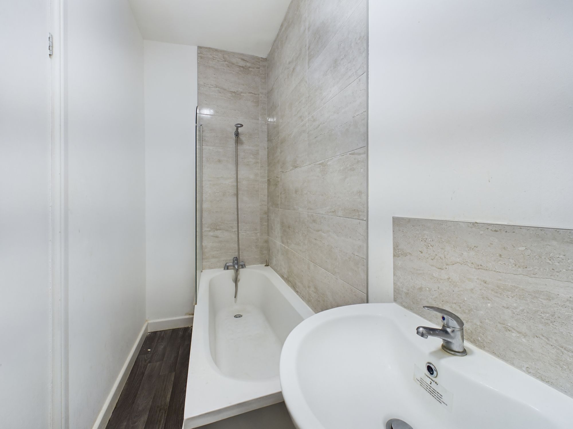 Room 2, 131, Victoria Road, Middlesbrough