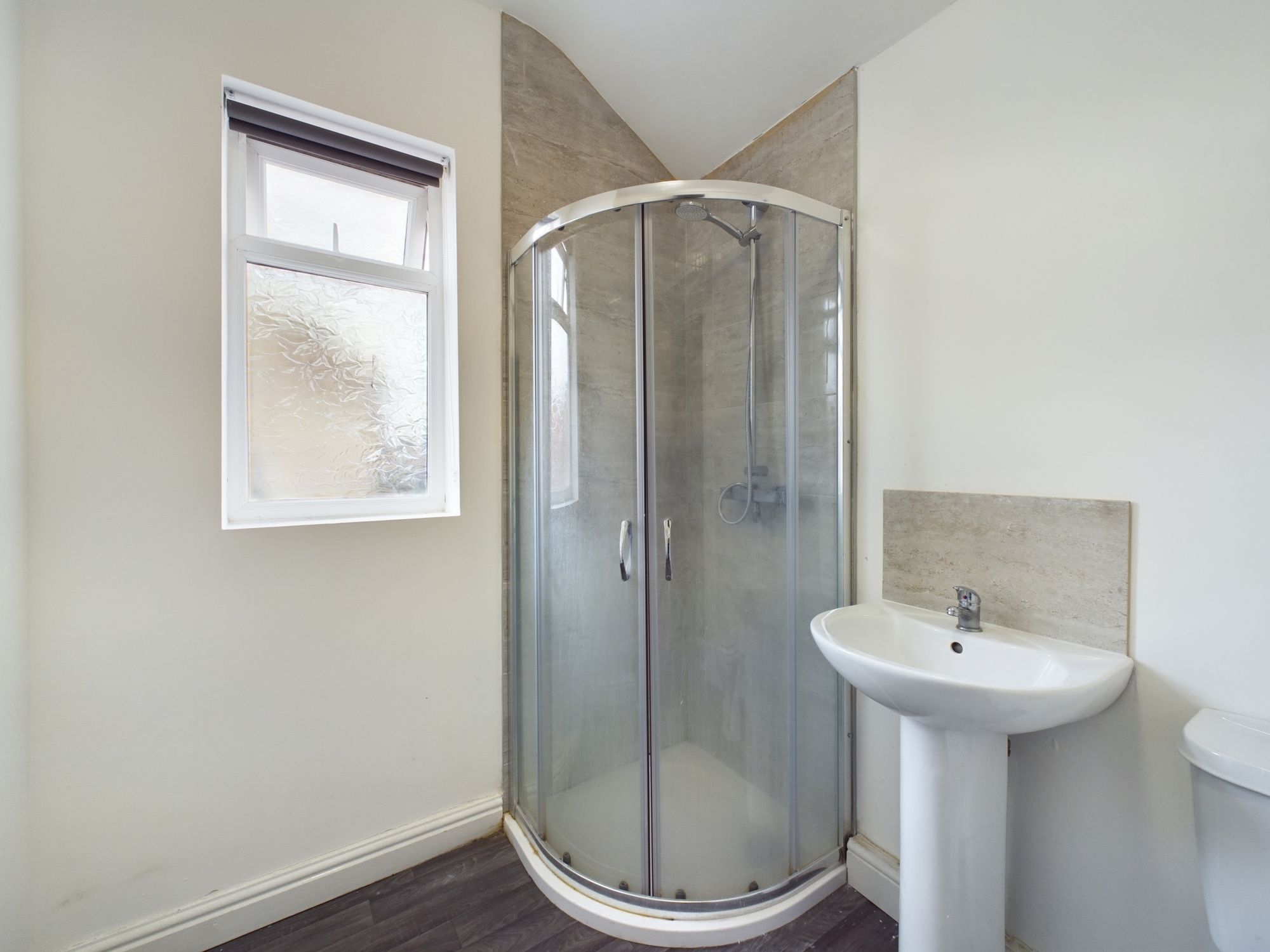 Room 2, 131, Victoria Road, Middlesbrough