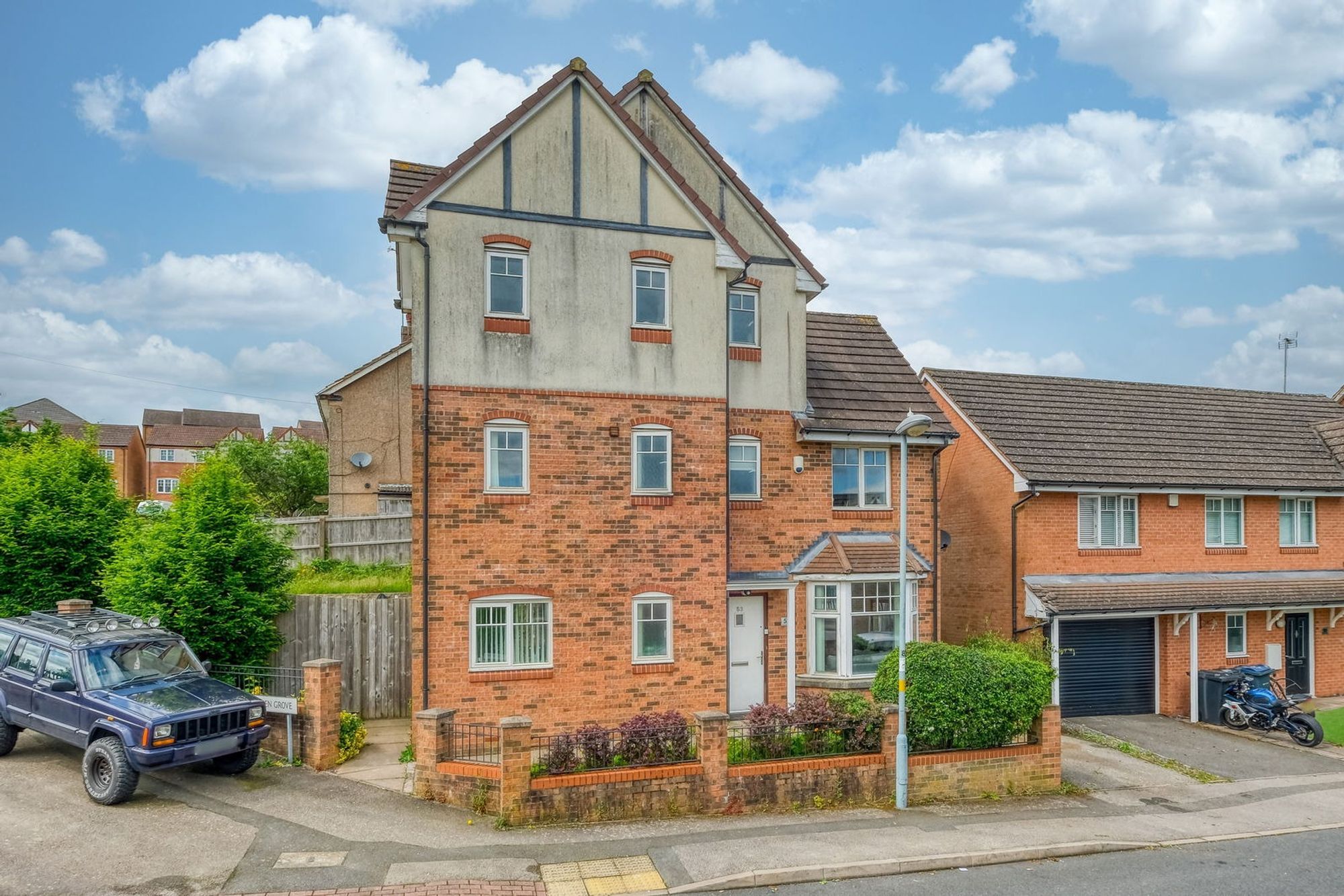 Claerwen Grove, Northfield, B31