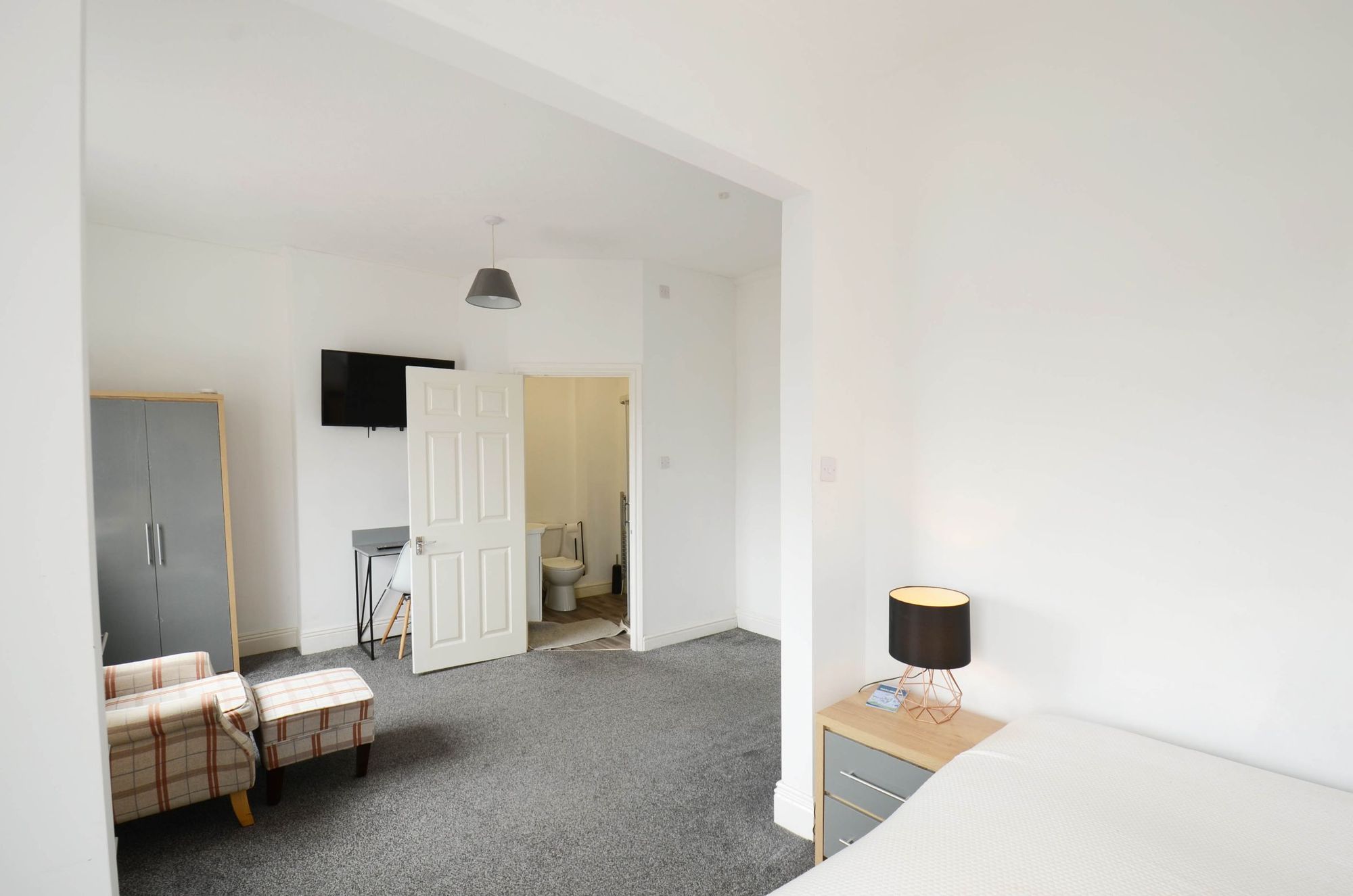 Room 4, 30 Clifton Road, Darlington