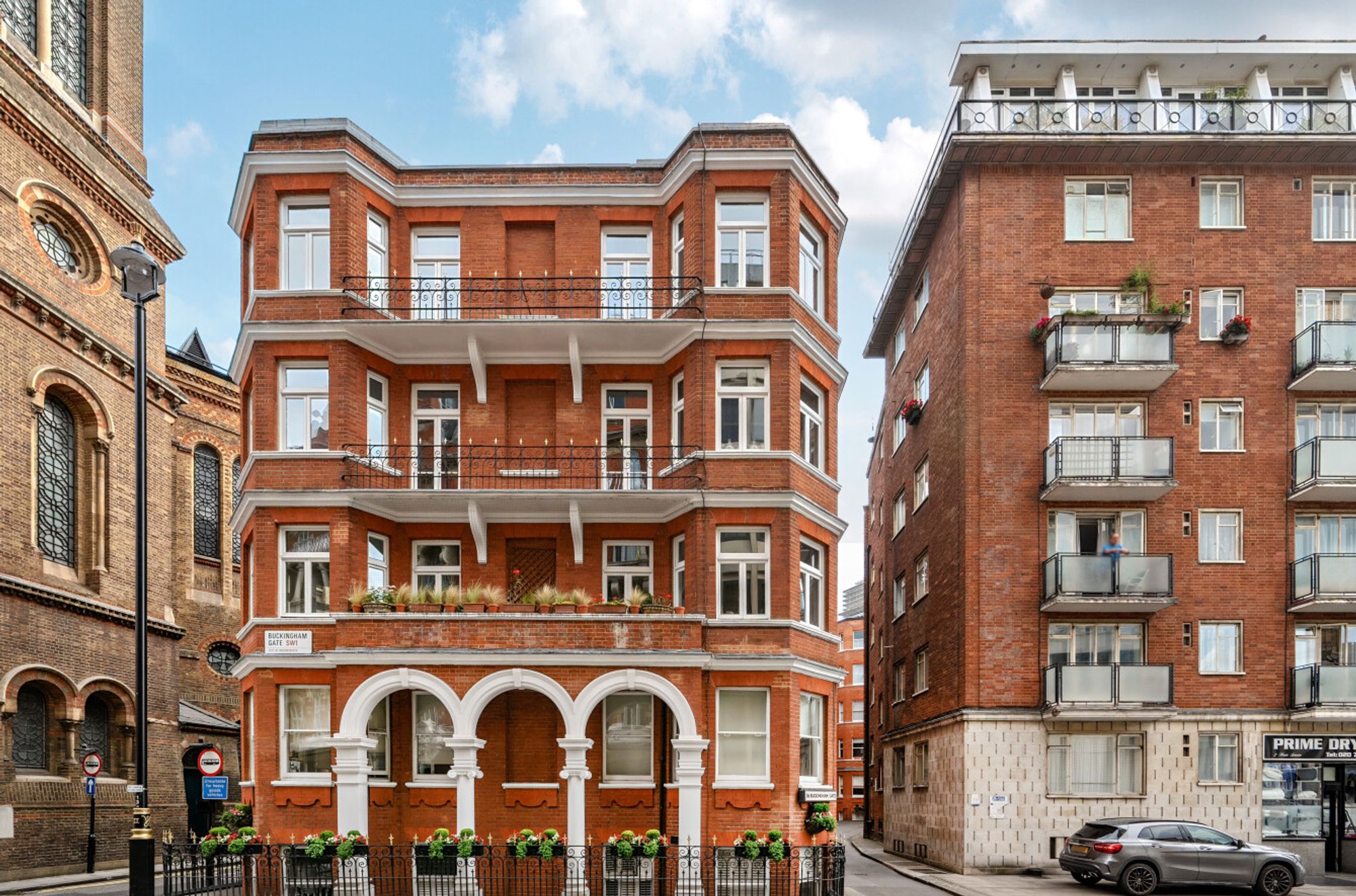 Buckingham Gate, London, SW1E
