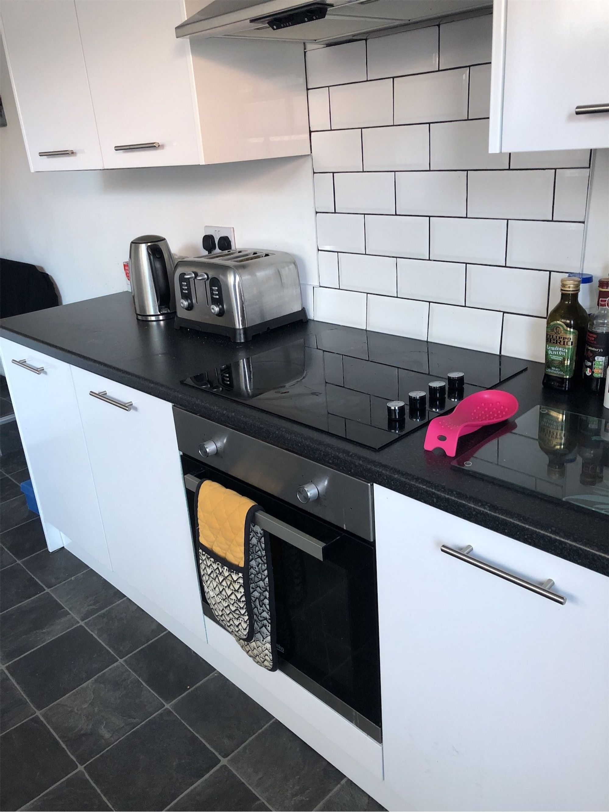 Room 2, 61 Warwick Street, Middlesbrough