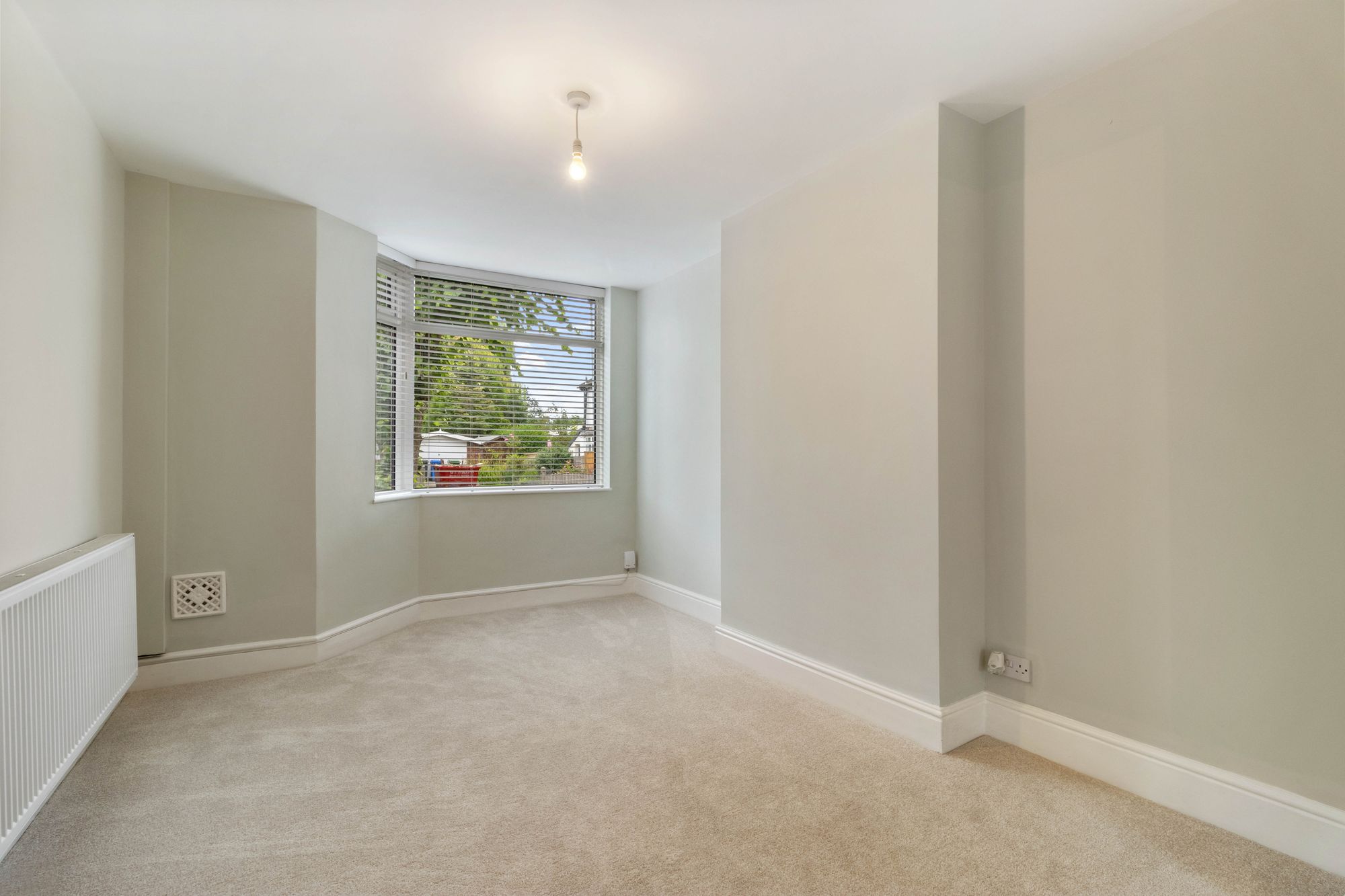 Barton Avenue, Warrington