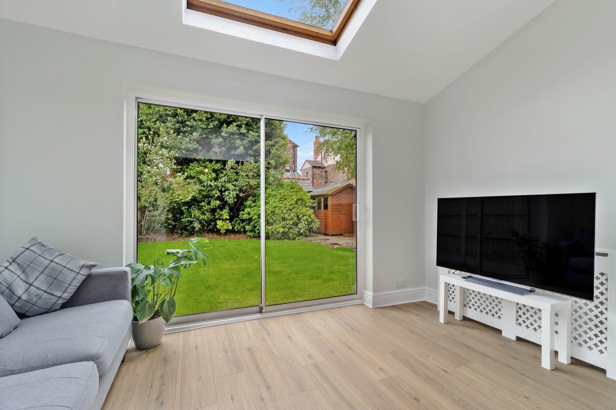 Barton Avenue, Warrington