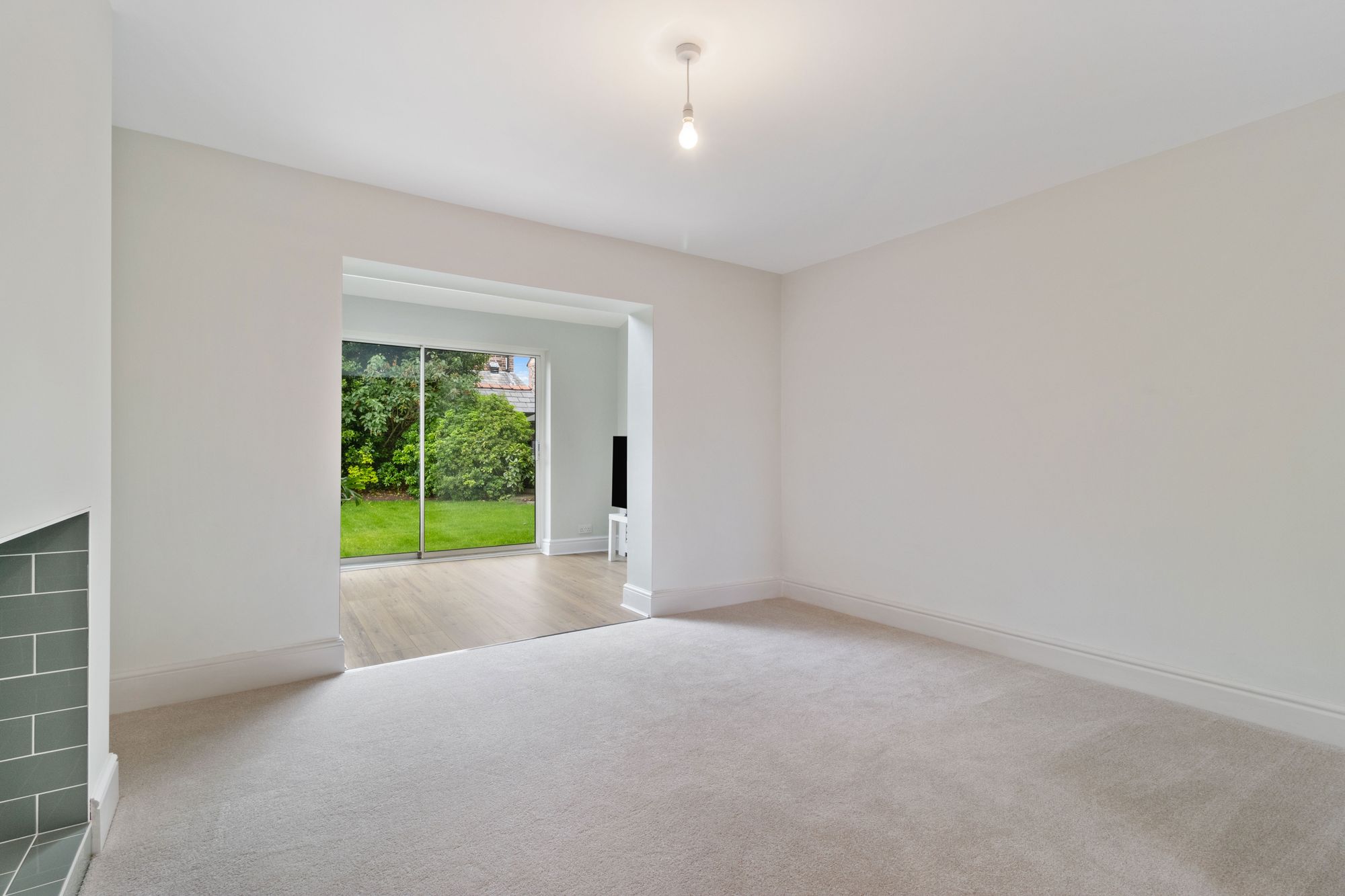 Barton Avenue, Warrington