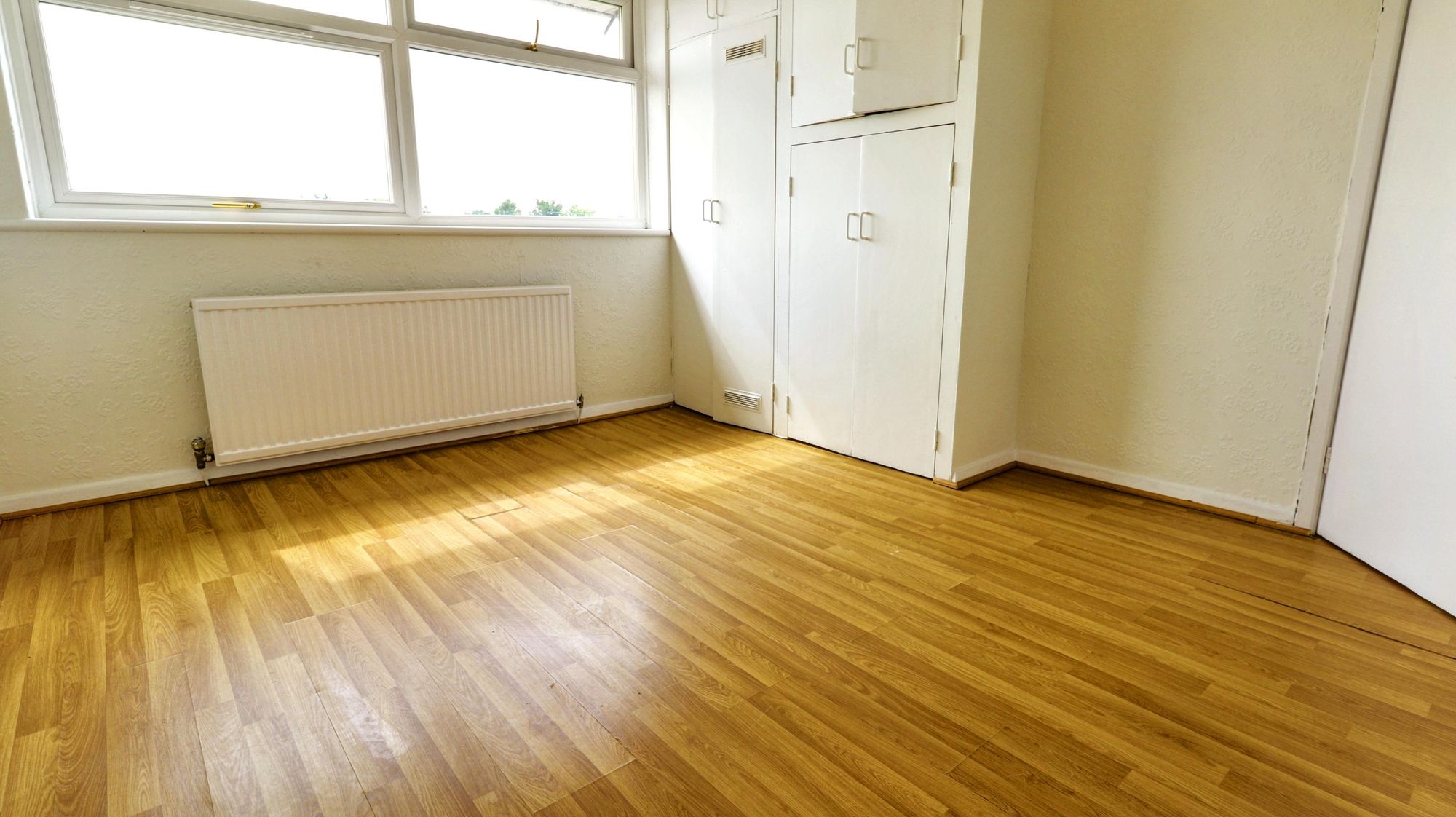 Queensland Avenue, Thatto Heath, WA9