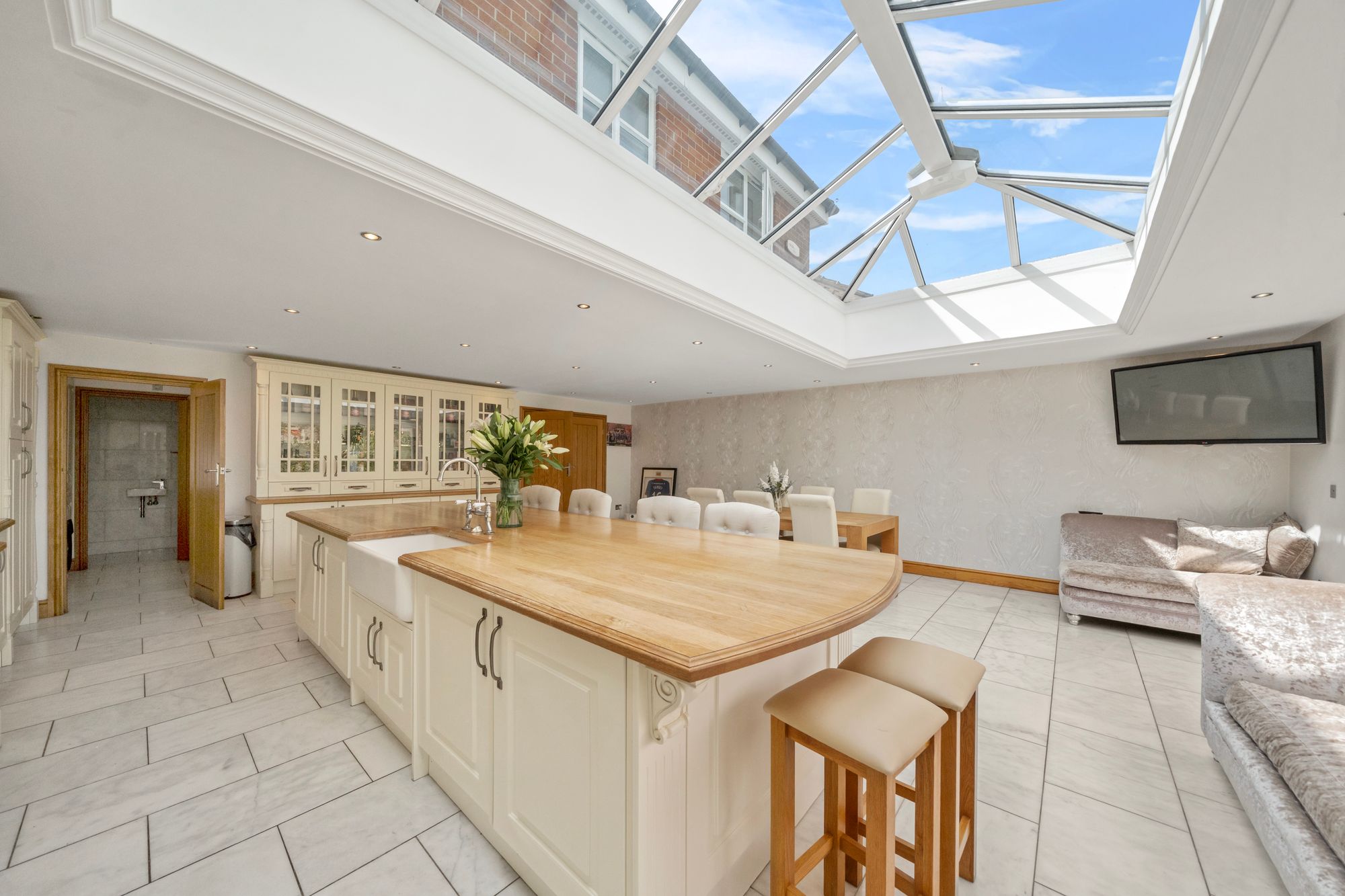 Lowther Crescent, St. Helens, WA10