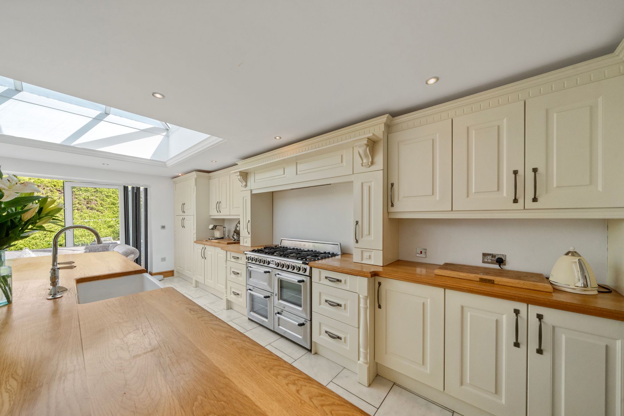 Lowther Crescent, St. Helens, WA10