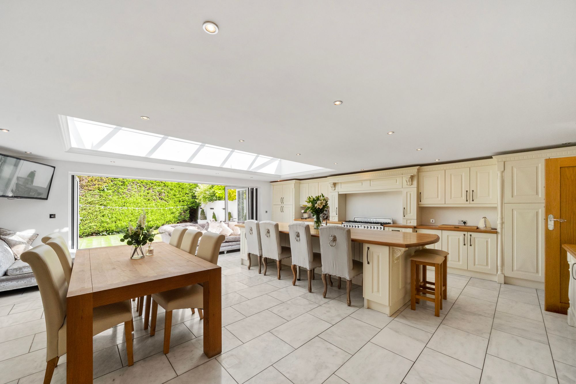 Lowther Crescent, St. Helens, WA10