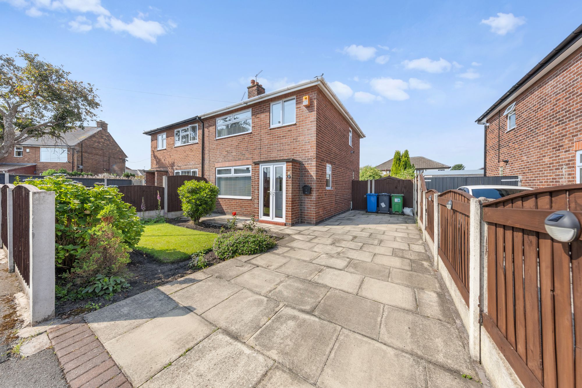 Small Avenue, Warrington
