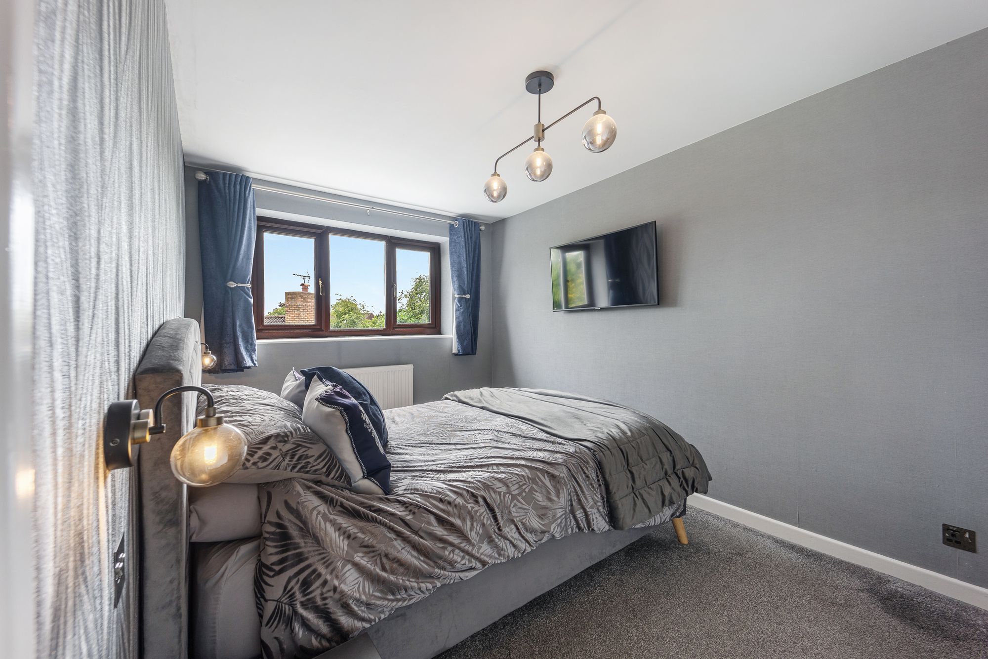 Leighton Drive, Leigh