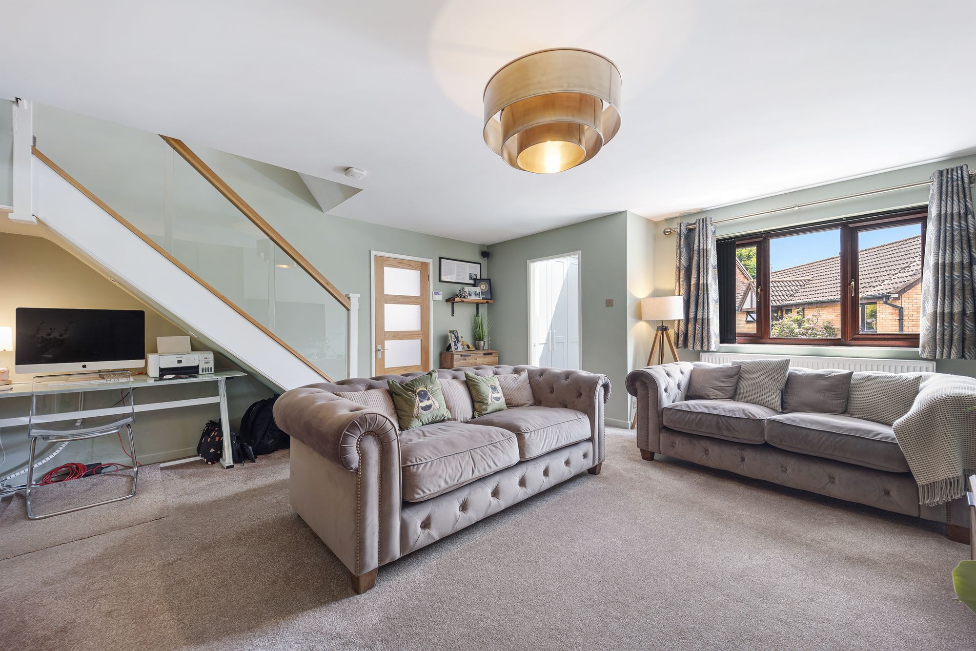 Leighton Drive, Leigh