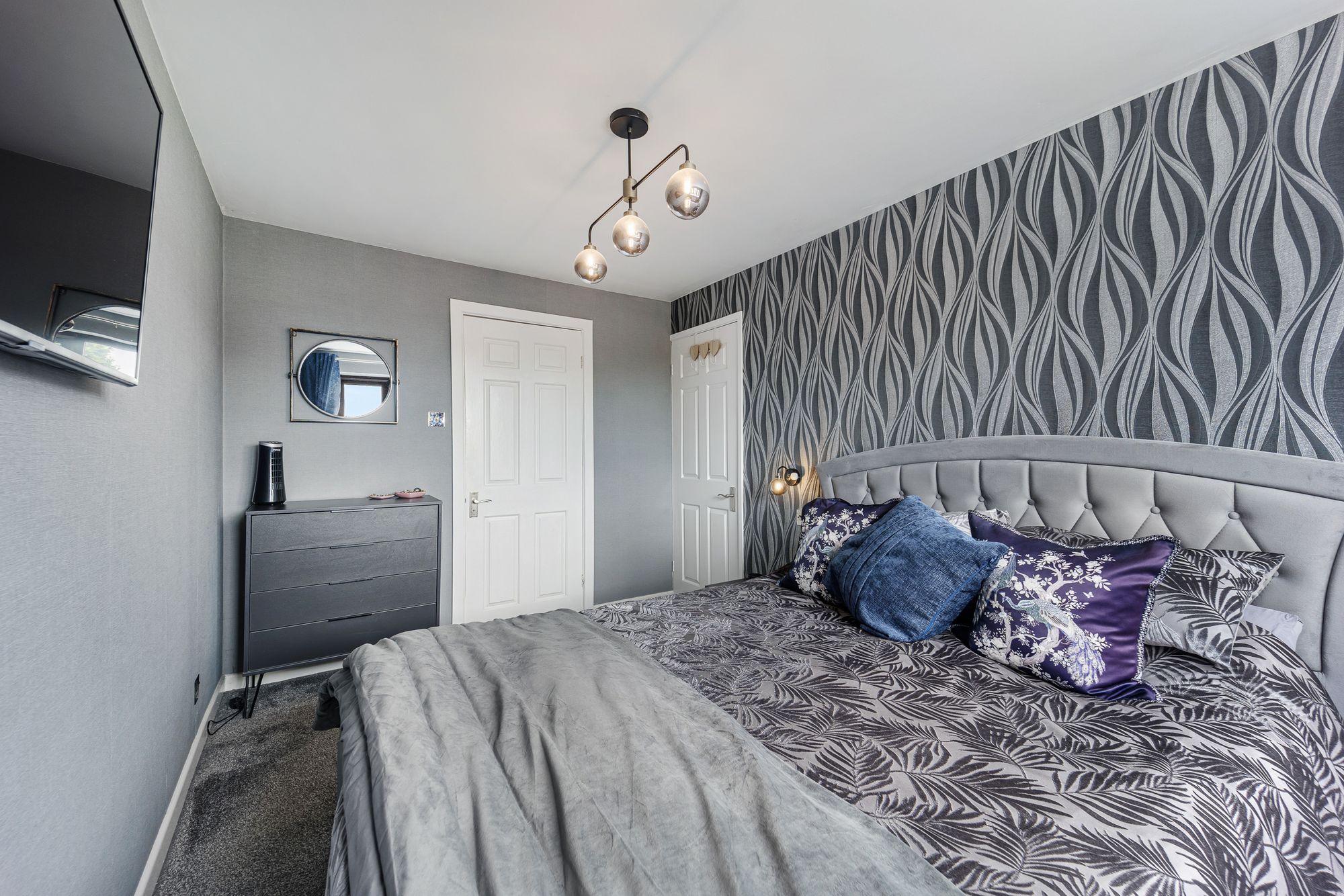 Leighton Drive, Leigh