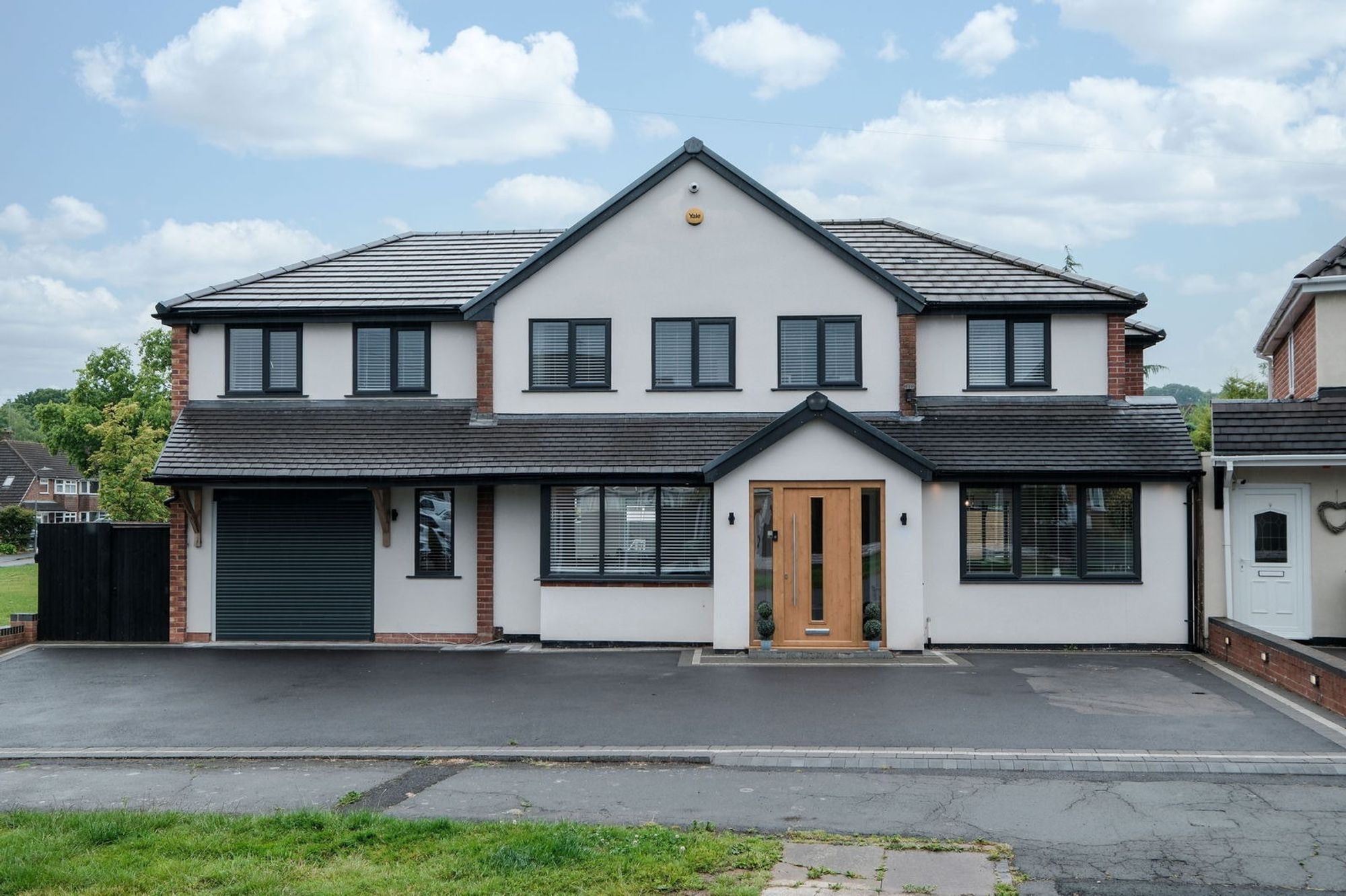 Windmill Avenue, Rednal, B45