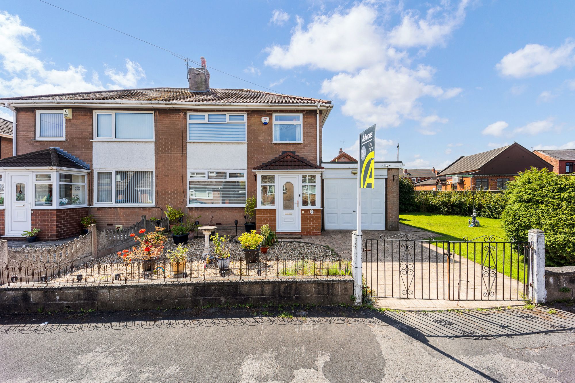 Medway Close, Wigan