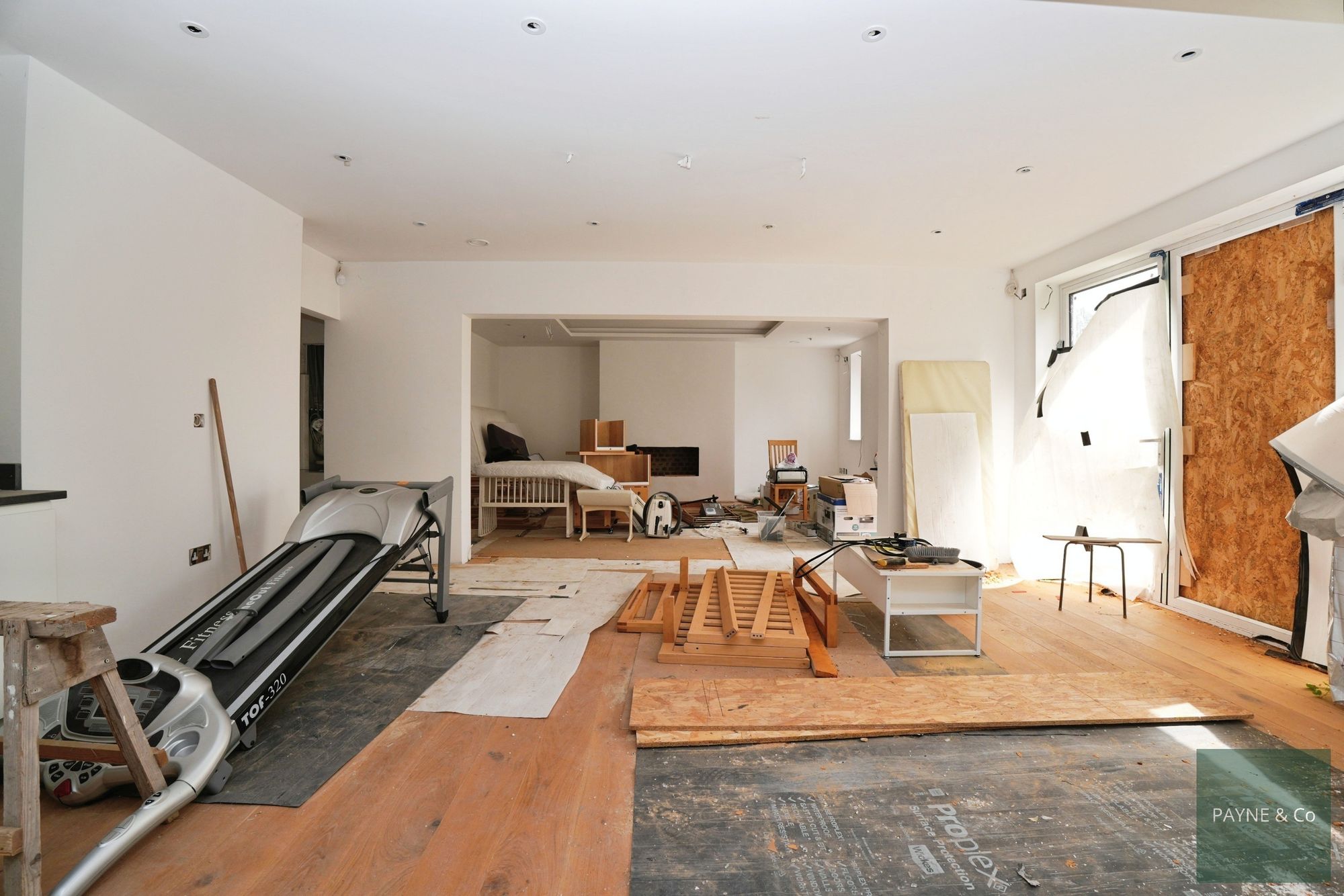 Holcombe Road, Ilford, IG1