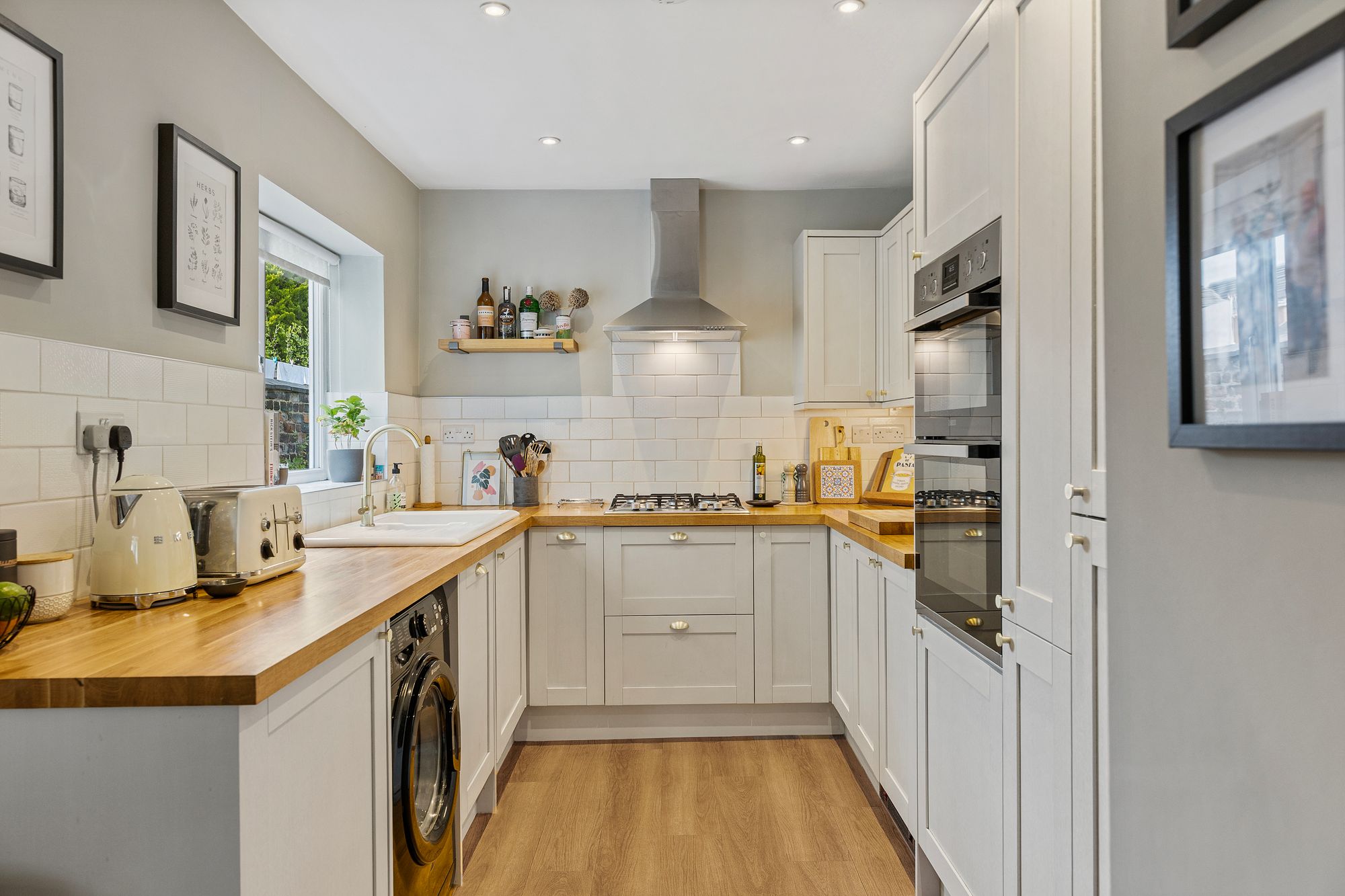 Crow Lane East, Newton-Le-Willows