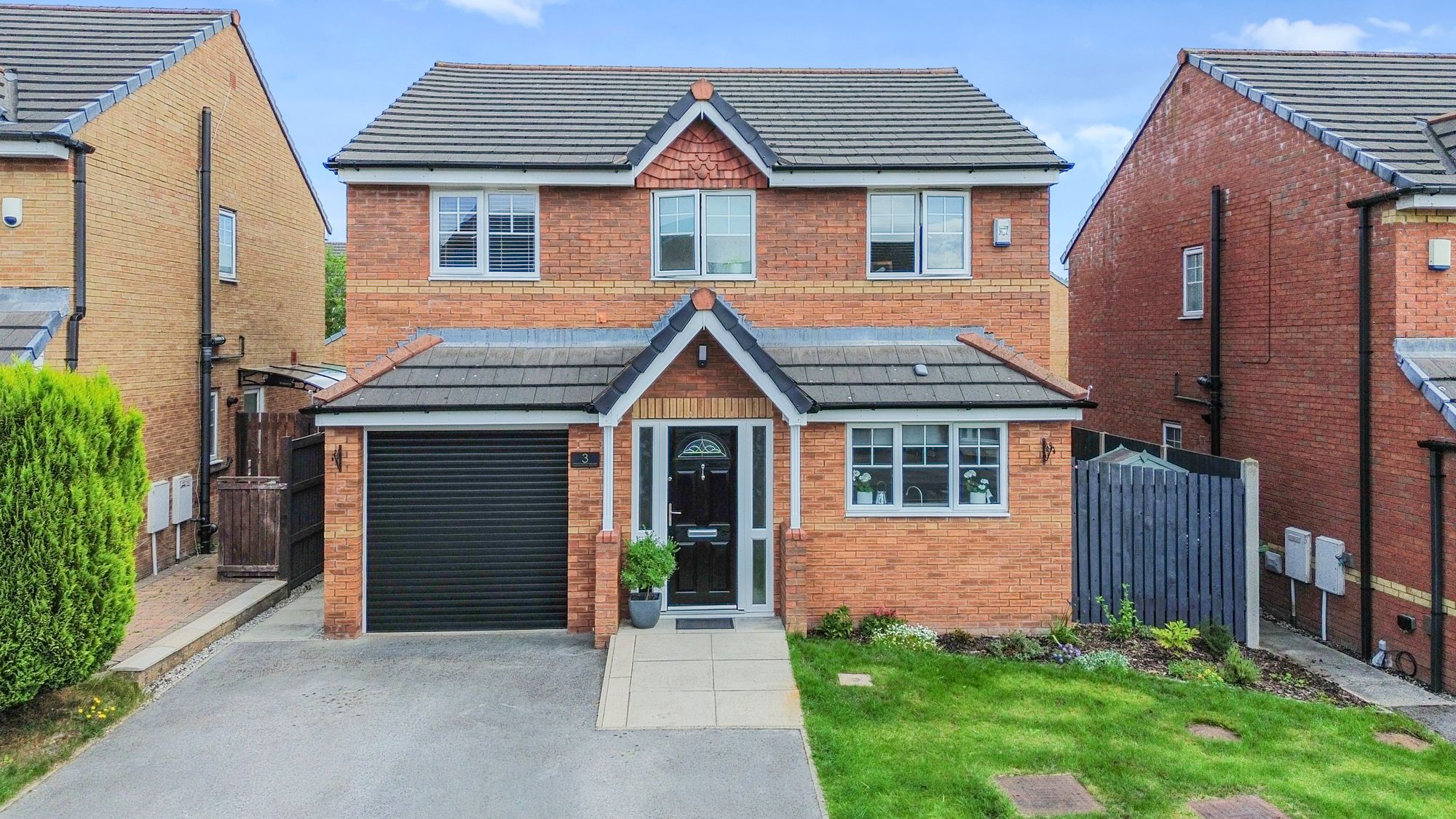 Luntswood Grove, Newton-Le-Willows