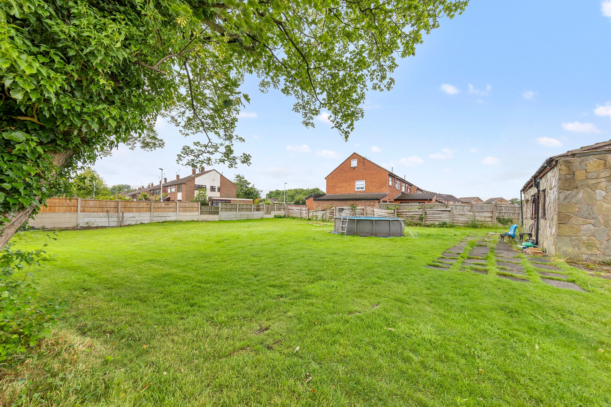 Ditchfield Road, Widnes, WA8