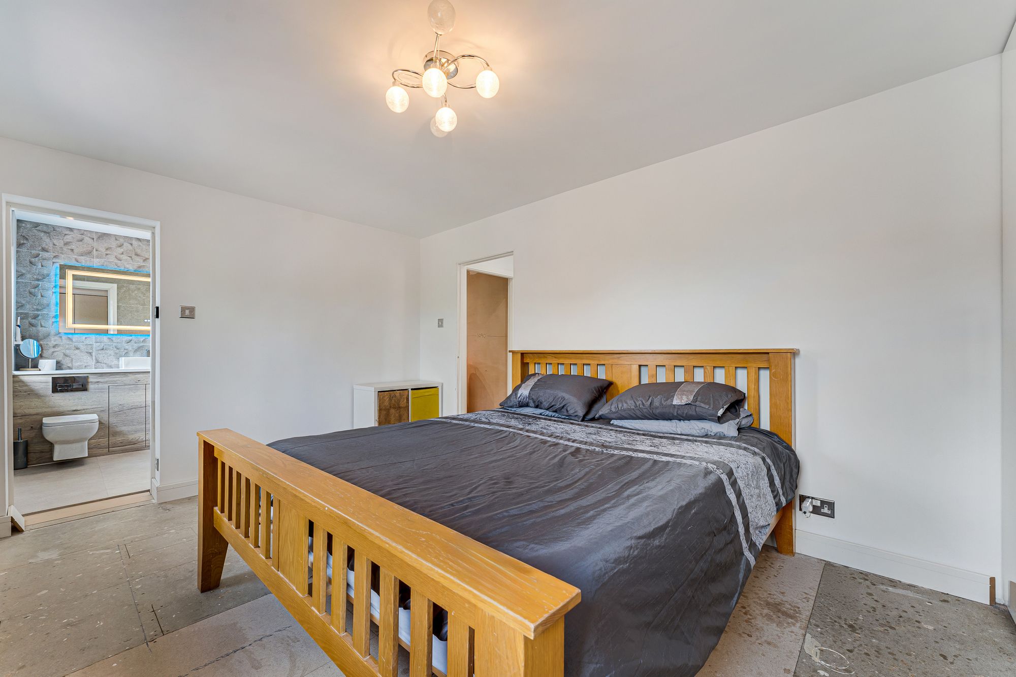 Lane Head Avenue, Lowton, WA3